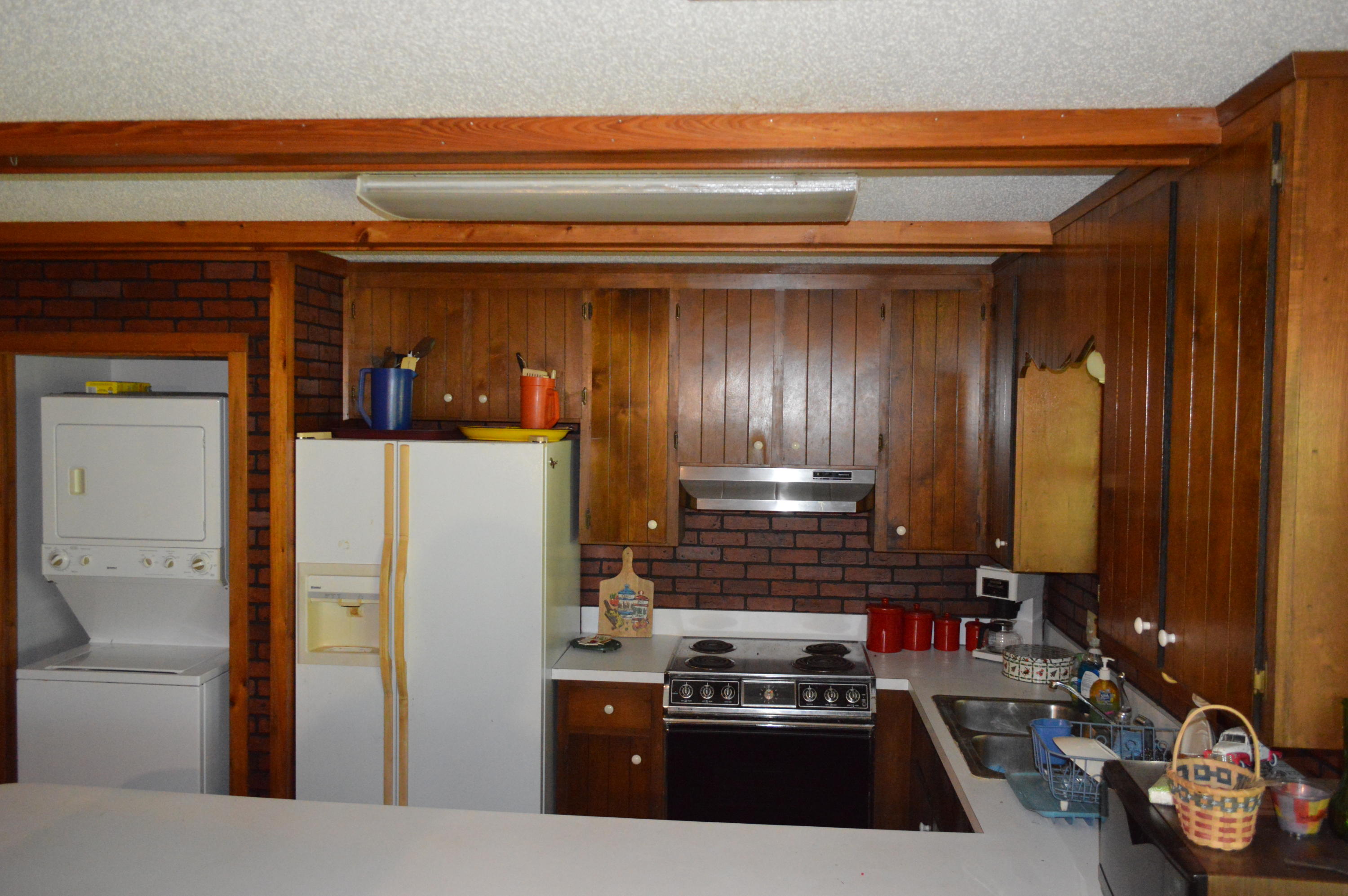 LOTS 8 & 9 BLK B VALLEY LANDING S/D PB 5-17 OR 269-55 - Residential