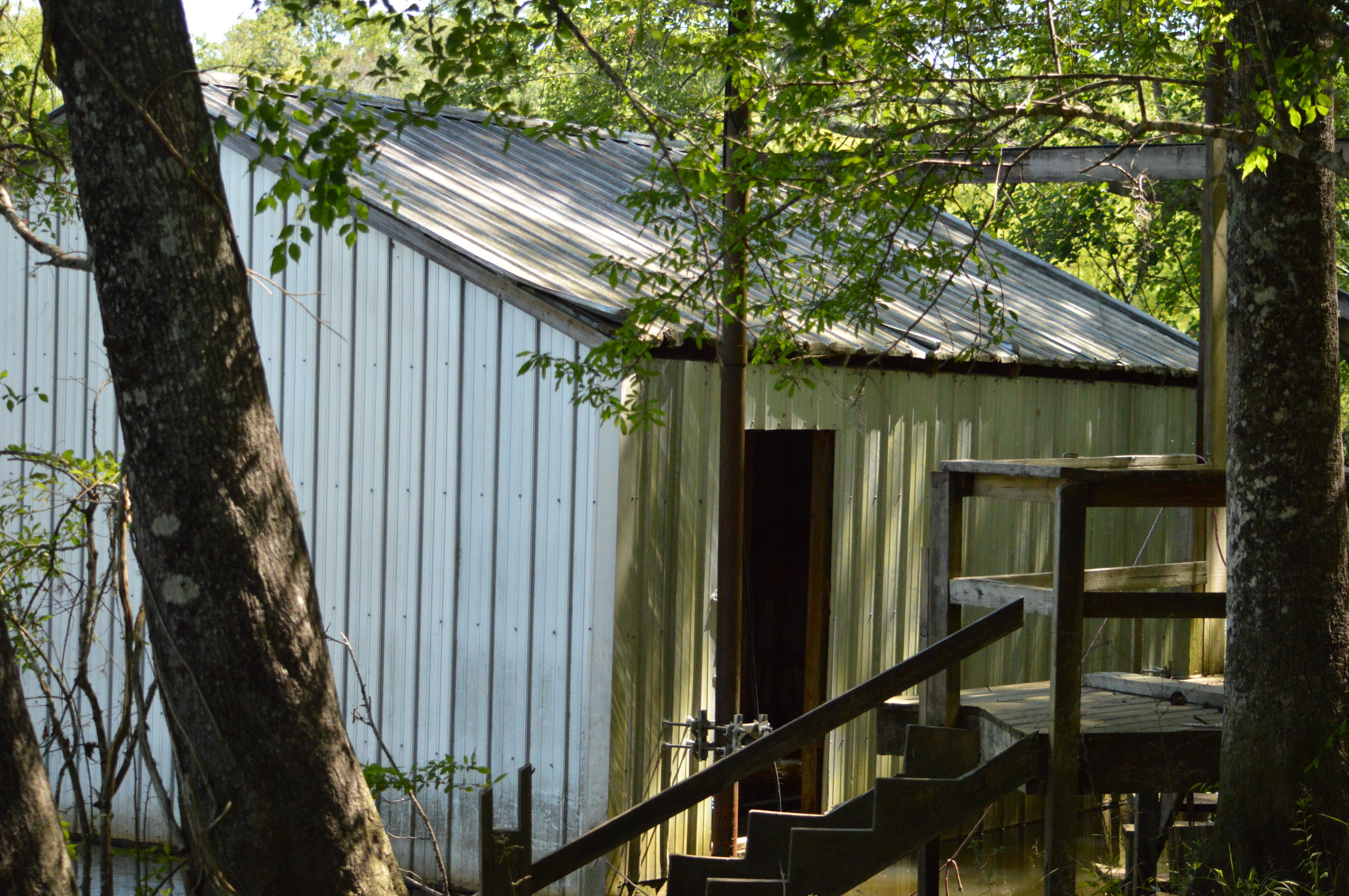 LOTS 8 & 9 BLK B VALLEY LANDING S/D PB 5-17 OR 269-55 - Residential