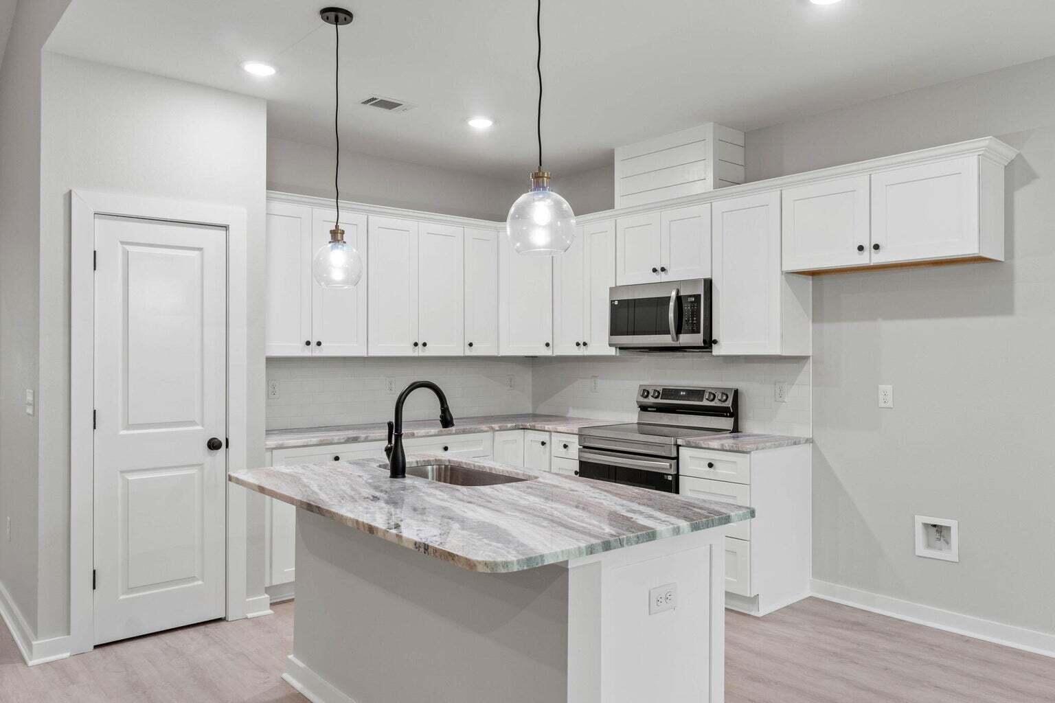 CARNEGIE HILLS PH 2 - Residential