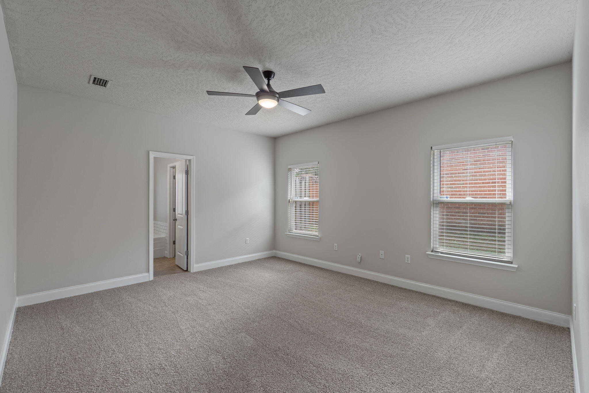 DUGGAN POND ESTATES - Residential