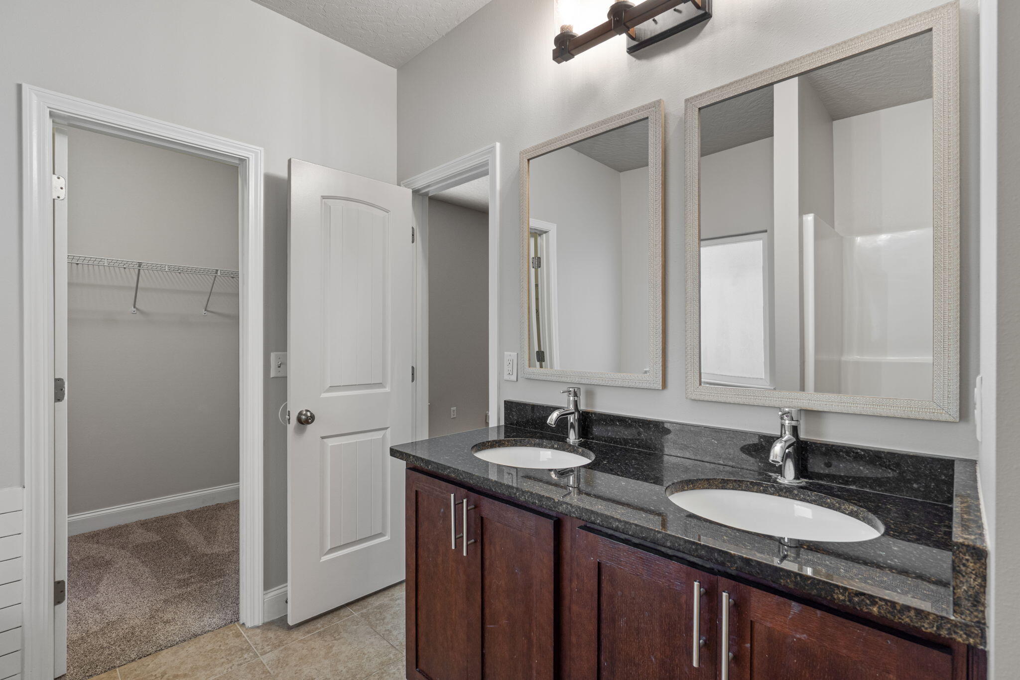 DUGGAN POND ESTATES - Residential