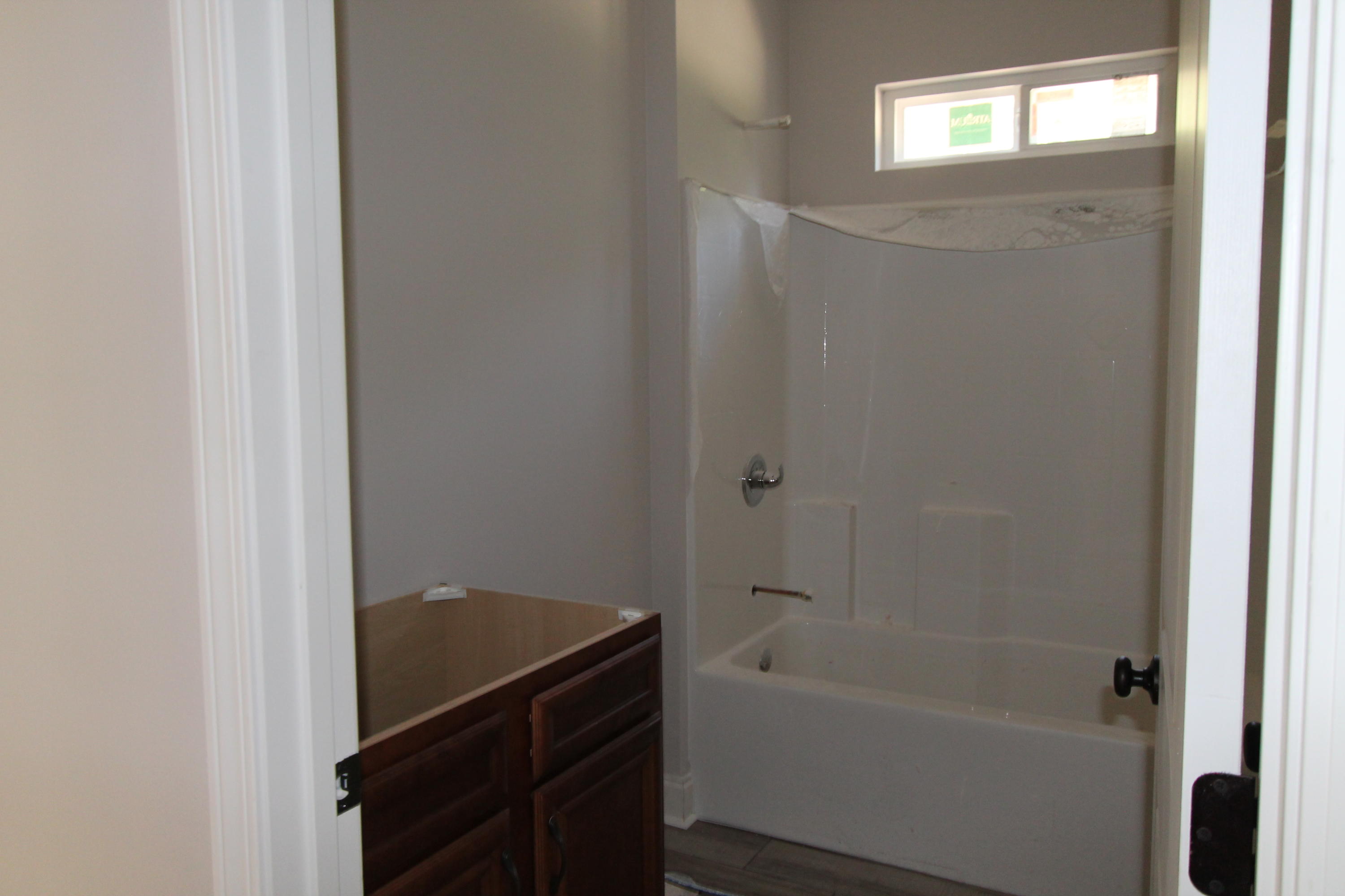 CRESCENT SHORES - Residential