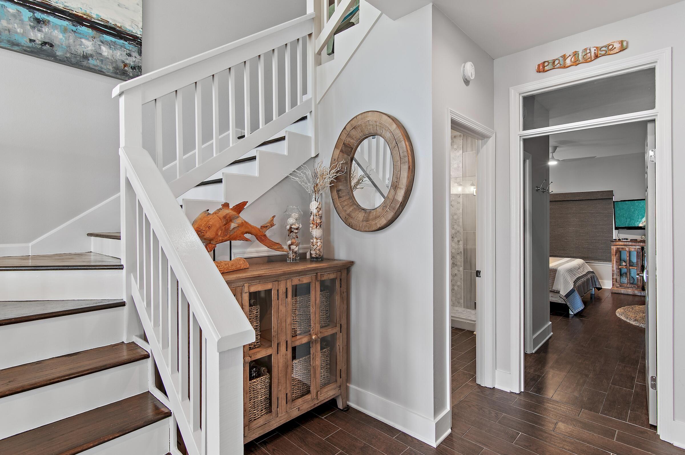 NORTH SHORE T/H - Residential