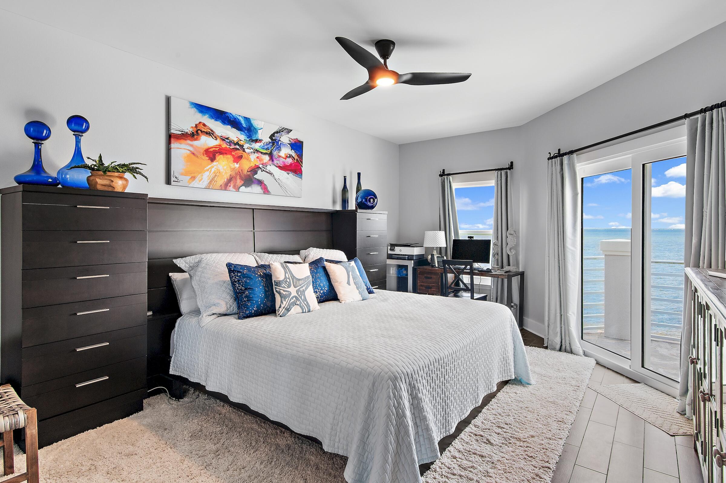 NORTH SHORE T/H - Residential