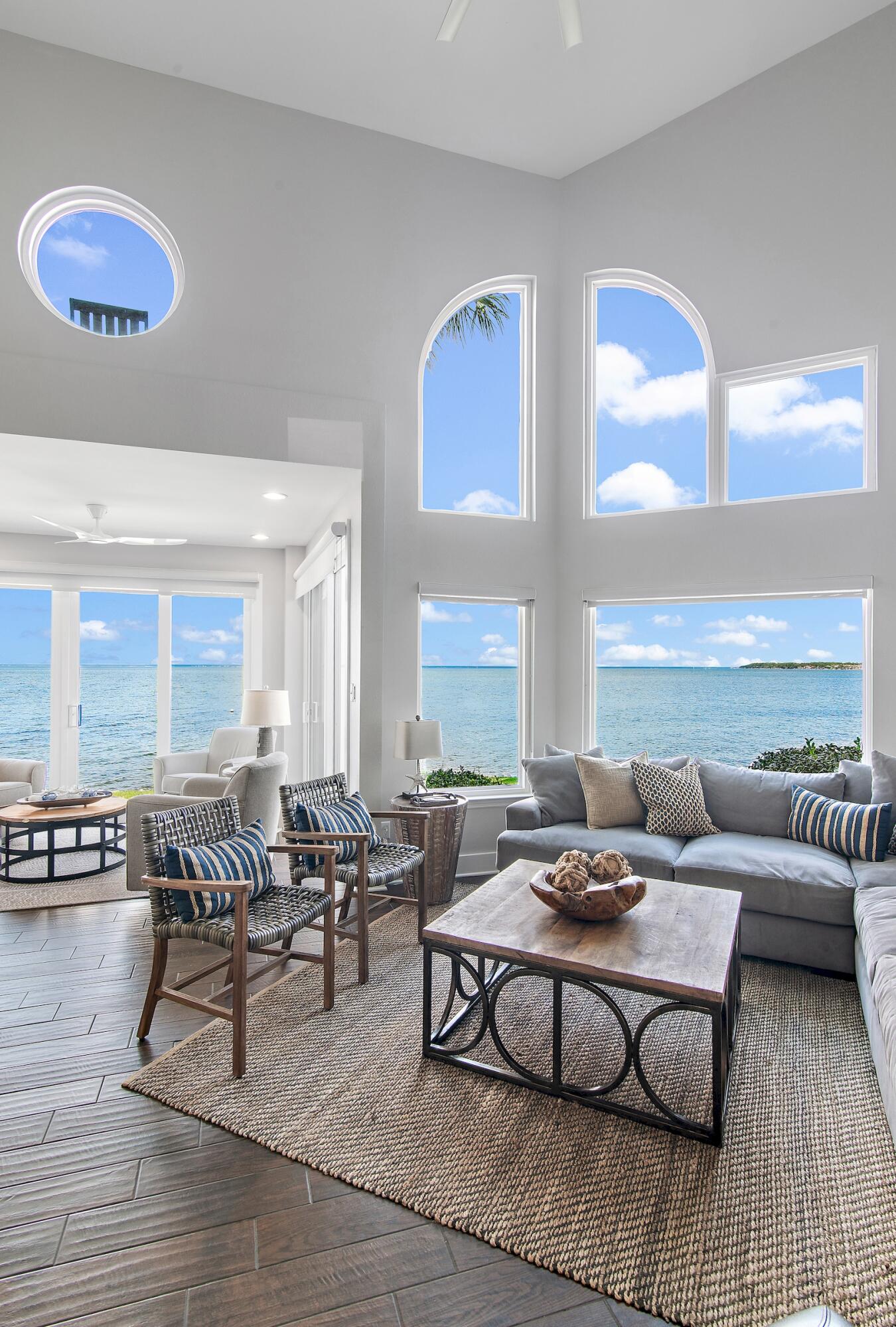 NORTH SHORE T/H - Residential