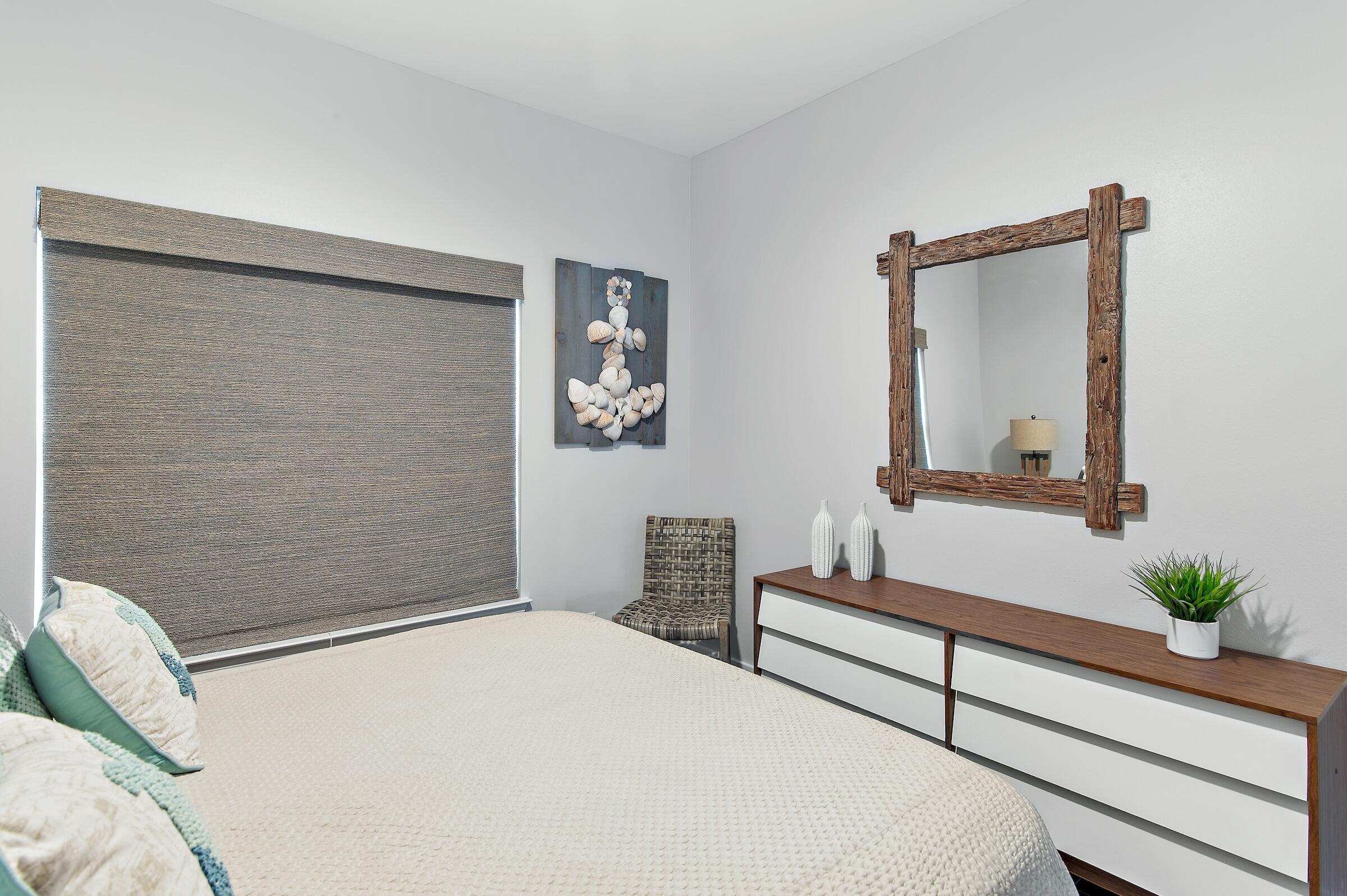 NORTH SHORE T/H - Residential