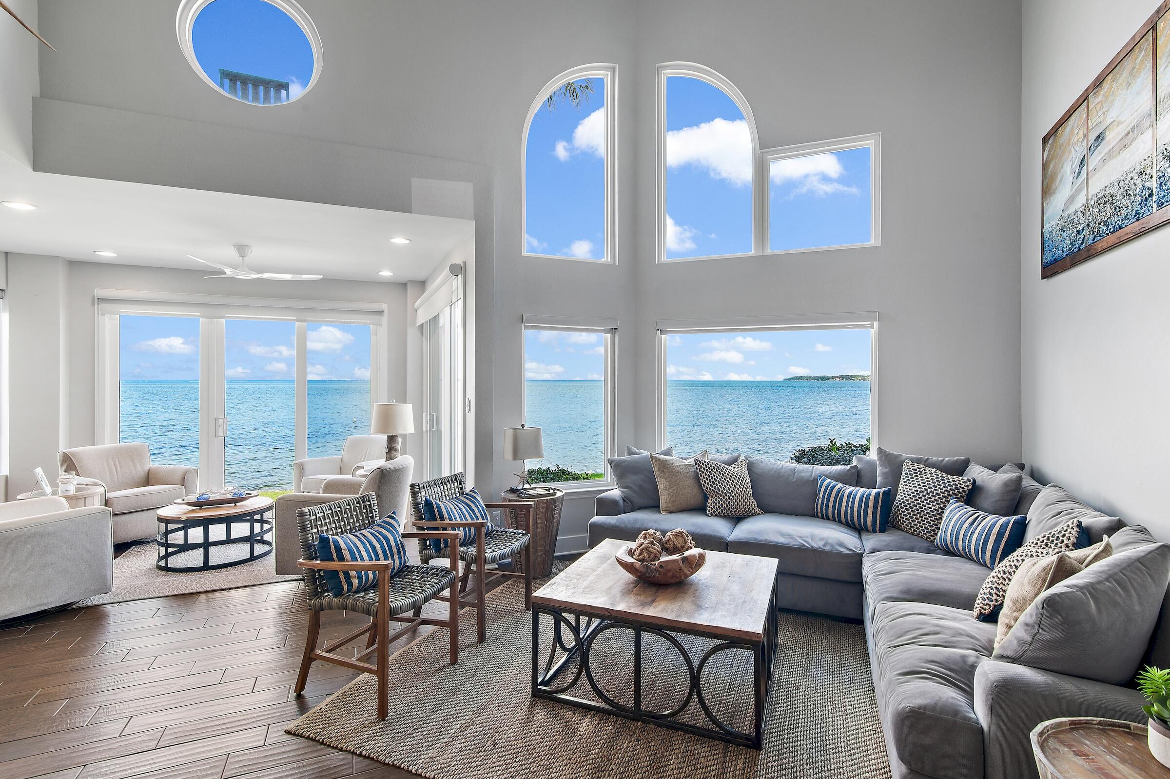 NORTH SHORE T/H - Residential