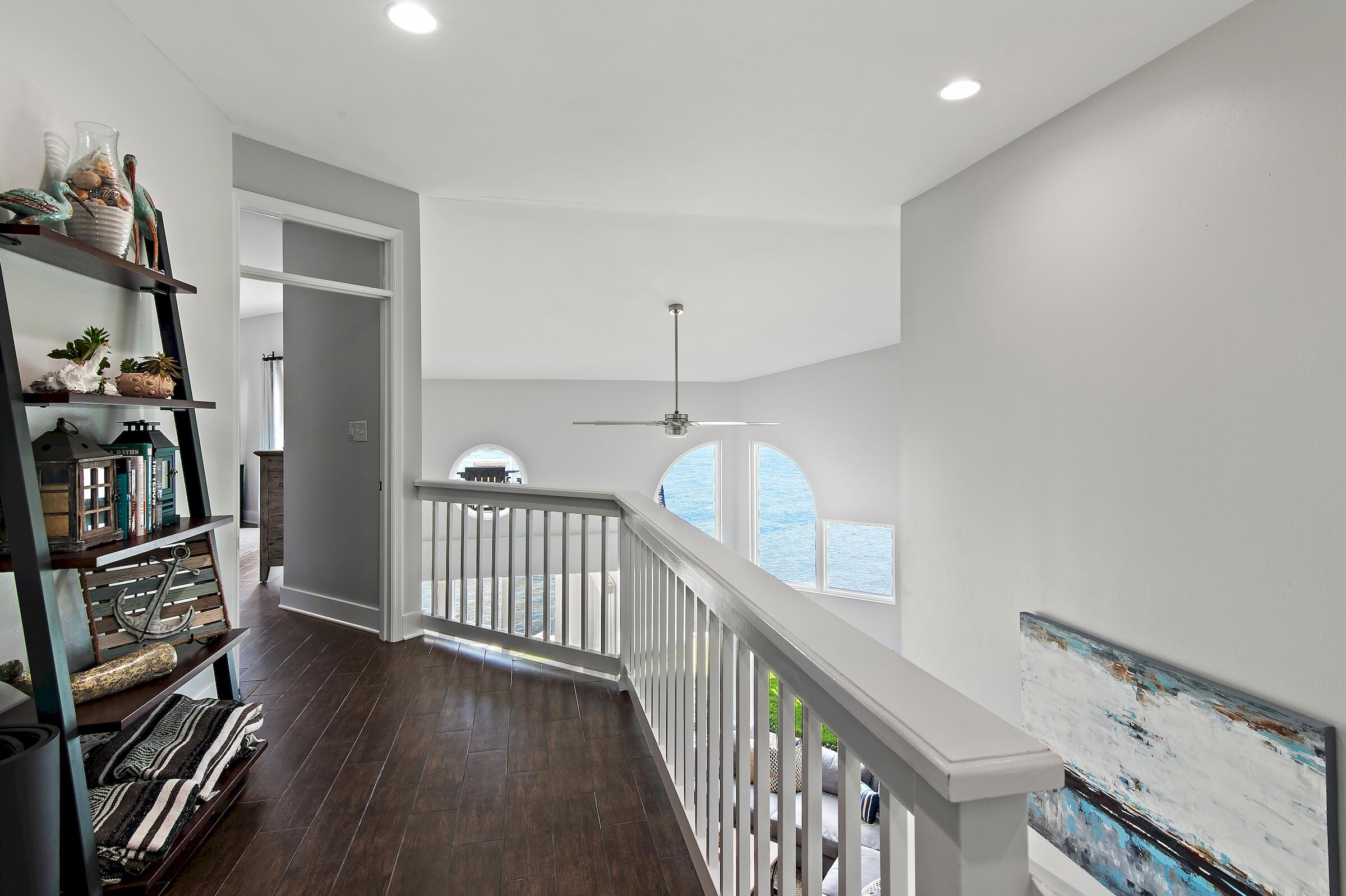 NORTH SHORE T/H - Residential