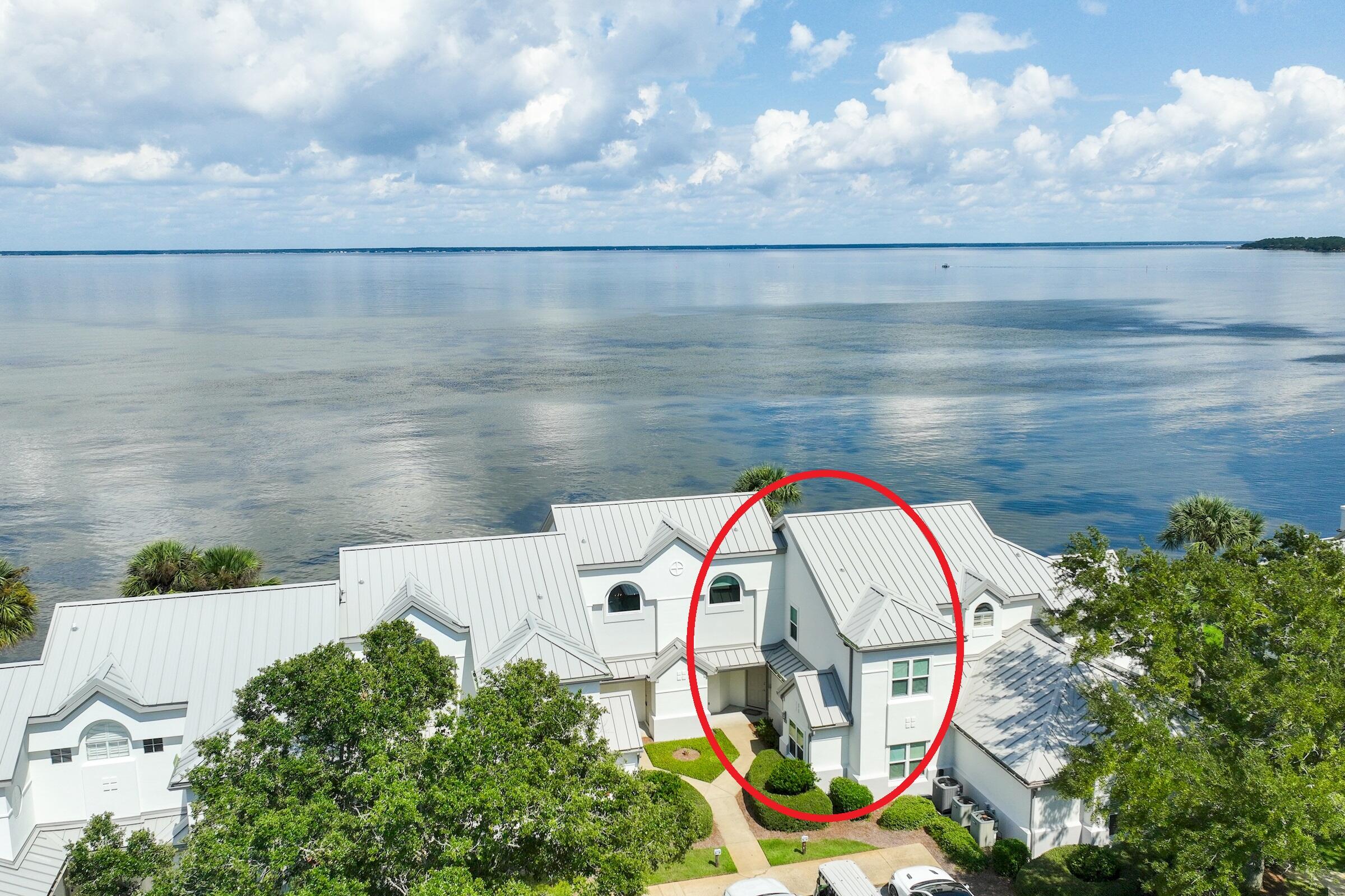 NORTH SHORE T/H - Residential