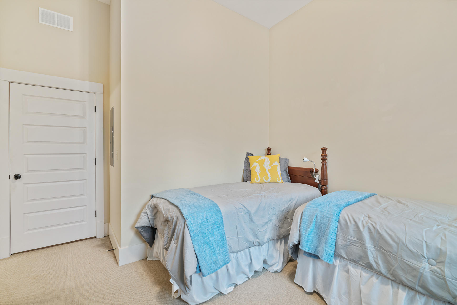 REDFISH VILLAGE - Residential