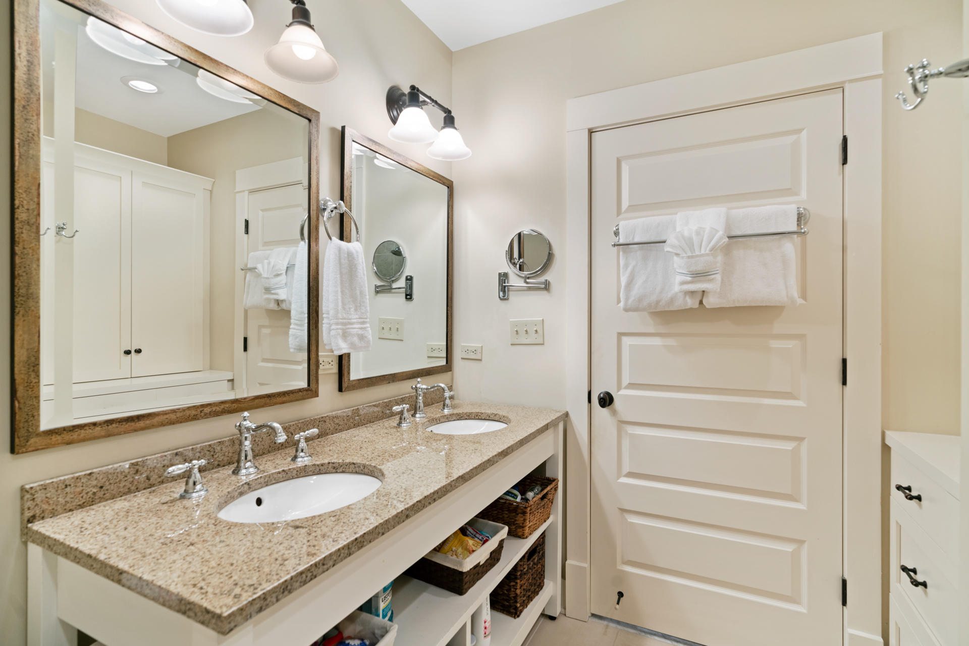 REDFISH VILLAGE - Residential