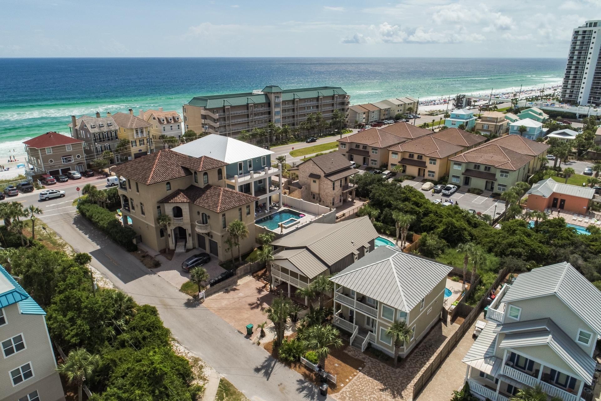 MIRAMAR BEACH - Residential