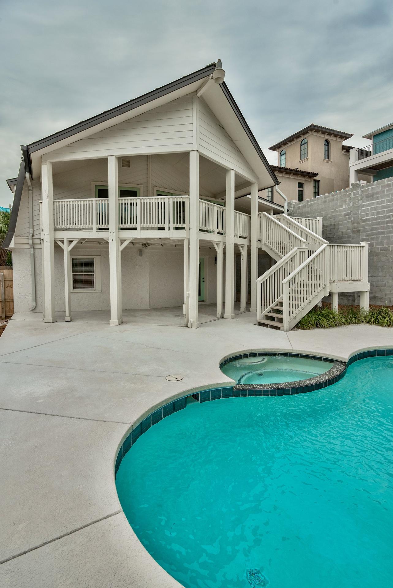 MIRAMAR BEACH - Residential