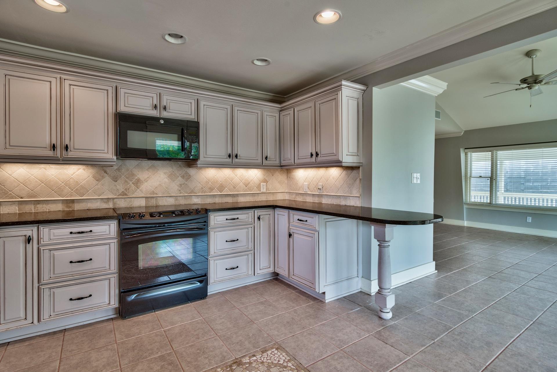 MIRAMAR BEACH - Residential