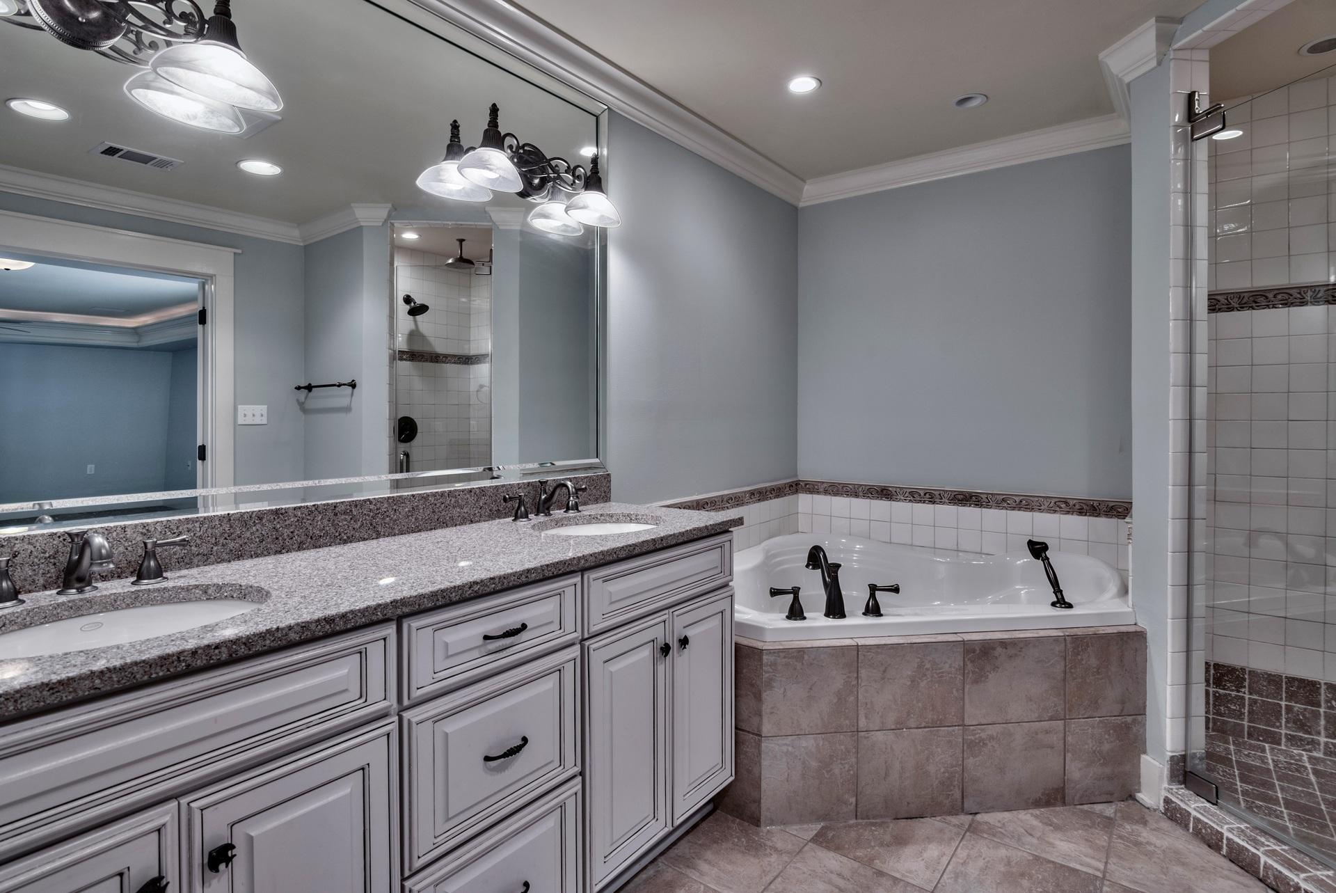 MIRAMAR BEACH - Residential