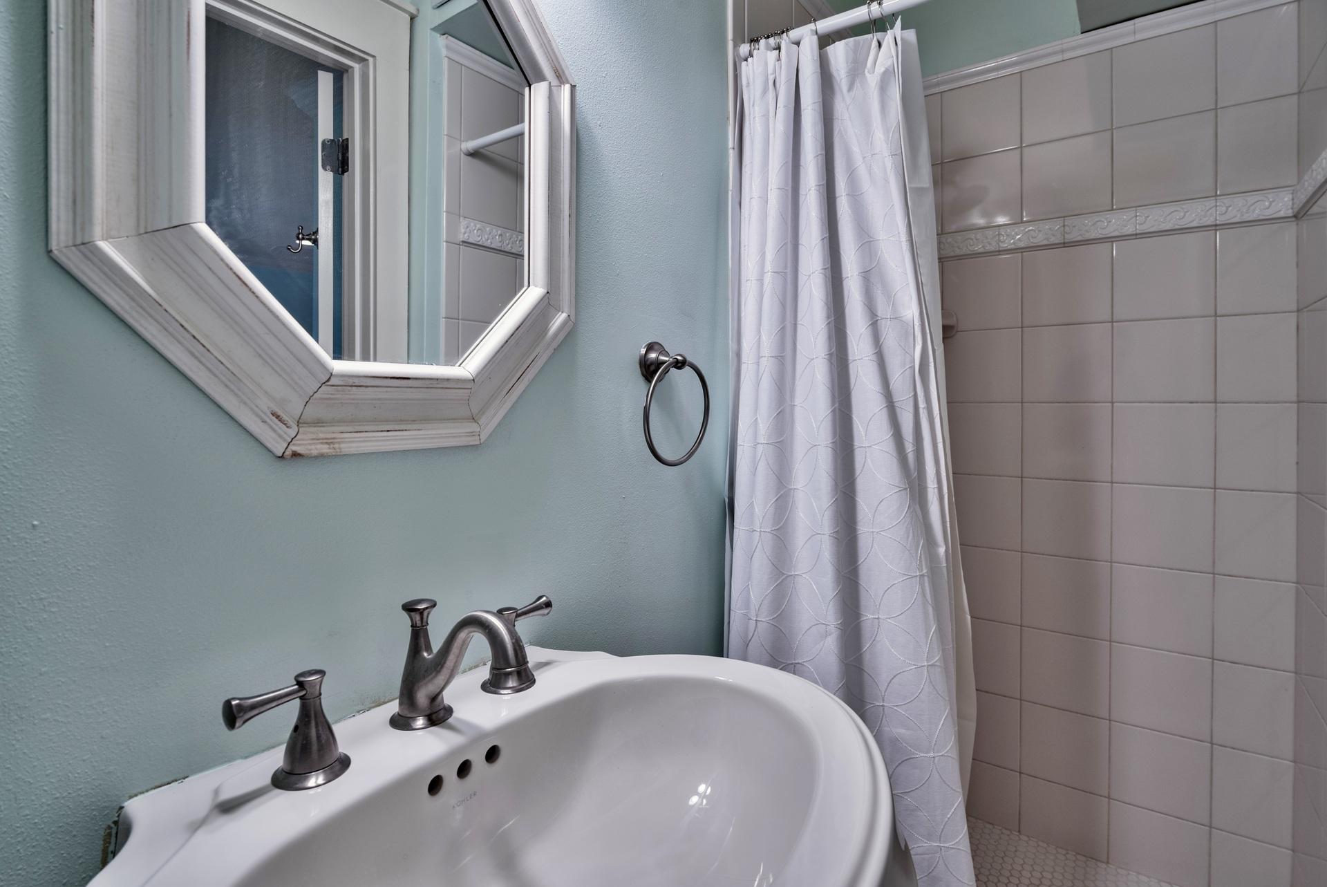 MIRAMAR BEACH - Residential