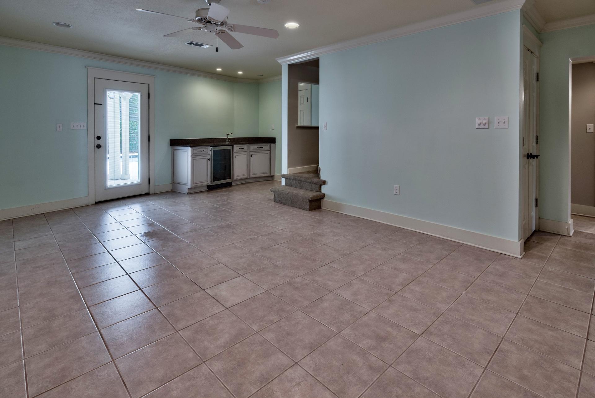 MIRAMAR BEACH - Residential