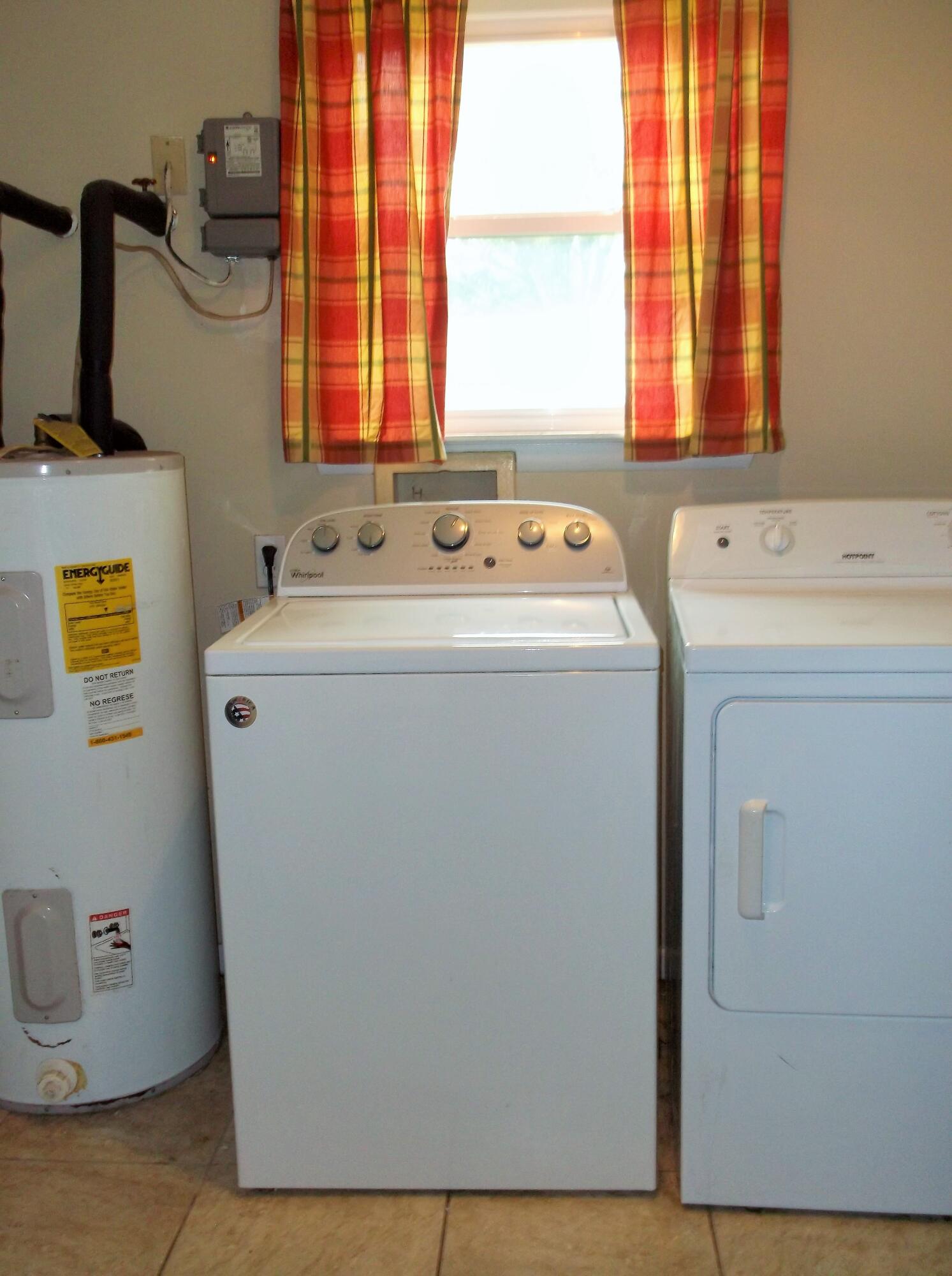 CIMARRON ESTATES - Residential