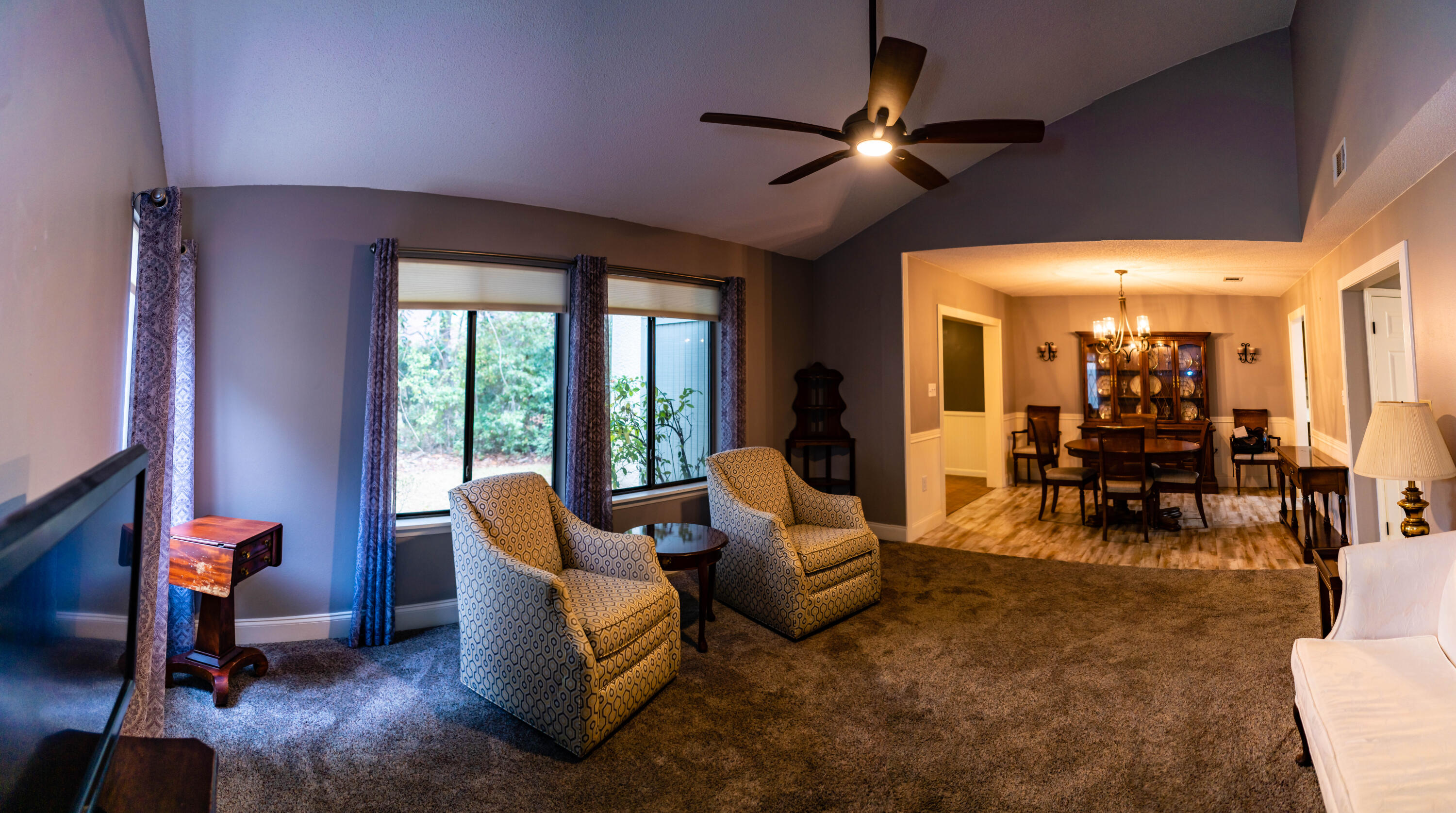 ROYAL OAK VILLAGE - Residential