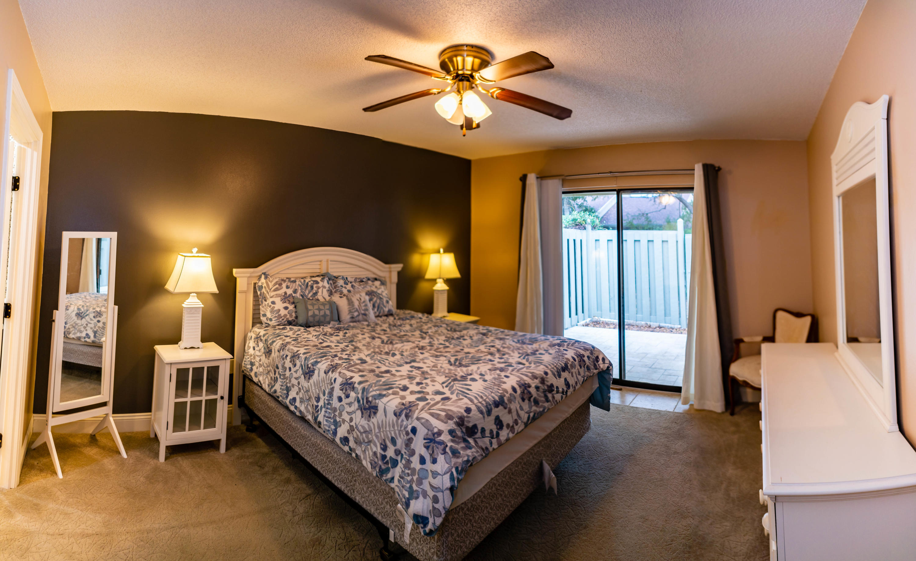 ROYAL OAK VILLAGE - Residential