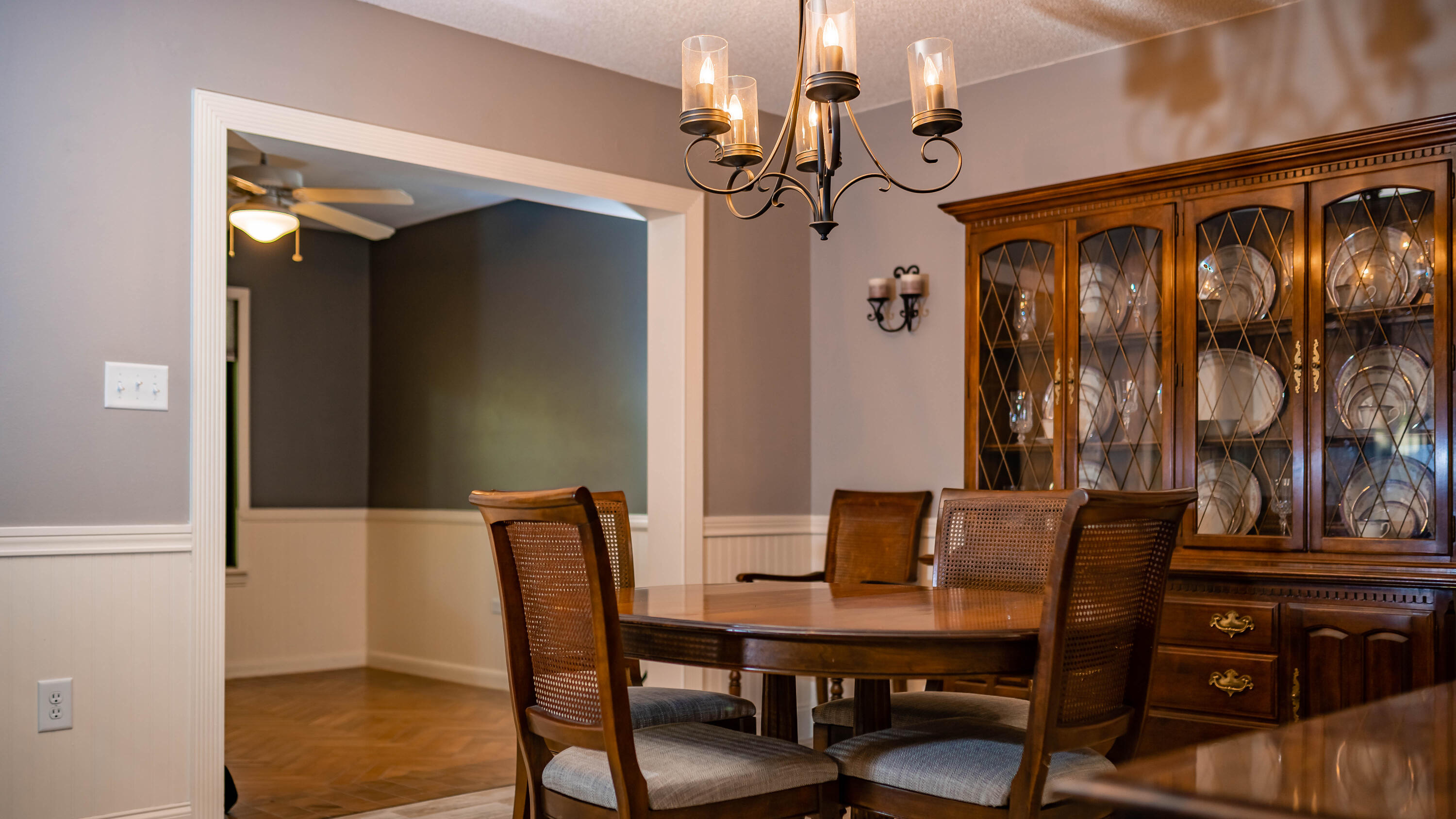 ROYAL OAK VILLAGE - Residential