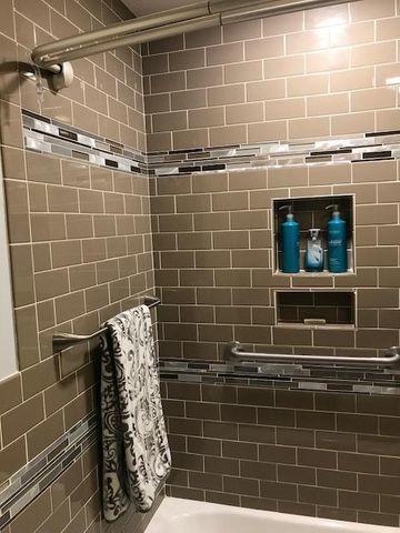 ROYAL OAK VILLAGE - Residential