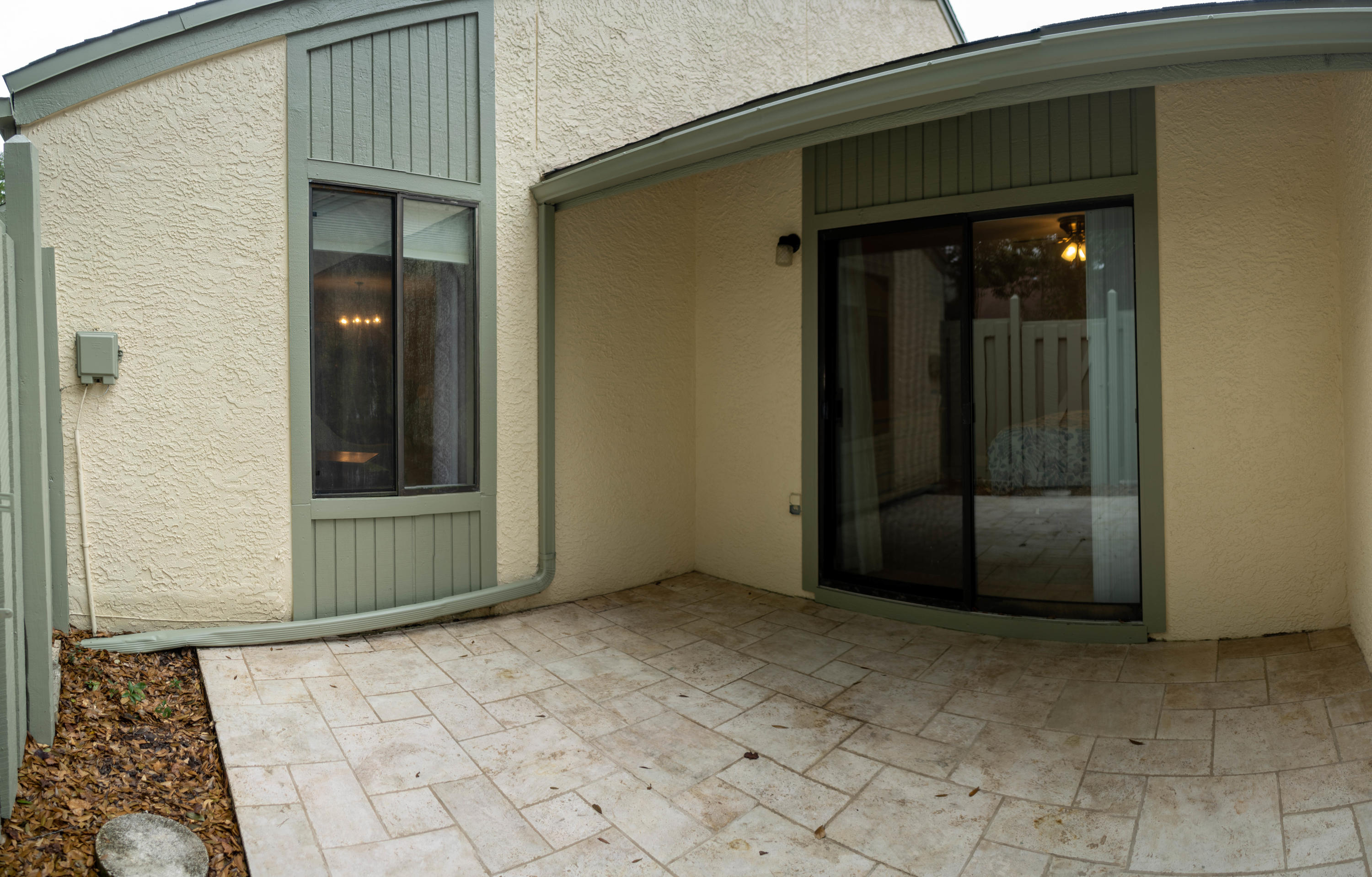 ROYAL OAK VILLAGE - Residential