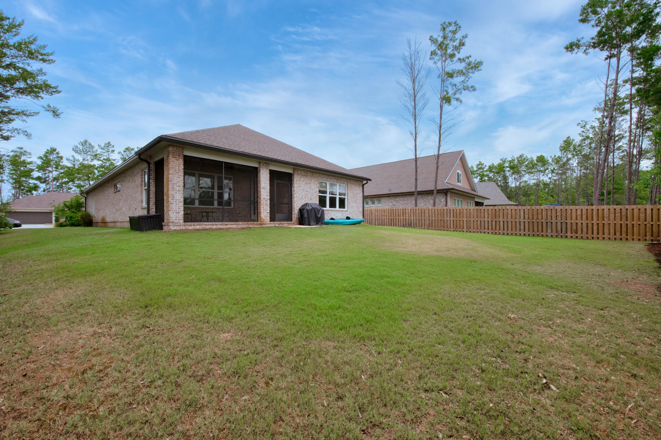 HAMMOCK BAY - Residential