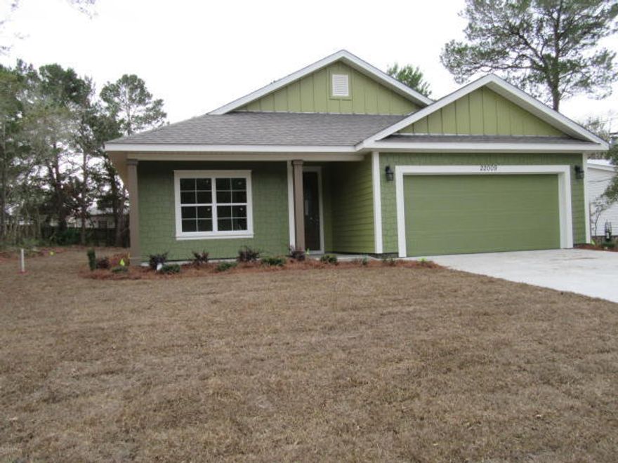 New construction near inlet beach ,Beautiful craftmans style home Features 9 & 10 ft ceilings , lots of trim work ,Granite kitchen & baths, tiled showers,energy rated ,lpv wood flooring ,covered patio ready for tv,large 80x150 lot , 2 x6 walls ,stainless appliances.sodded yard with sprinkler system, Come visit your New home while its being built