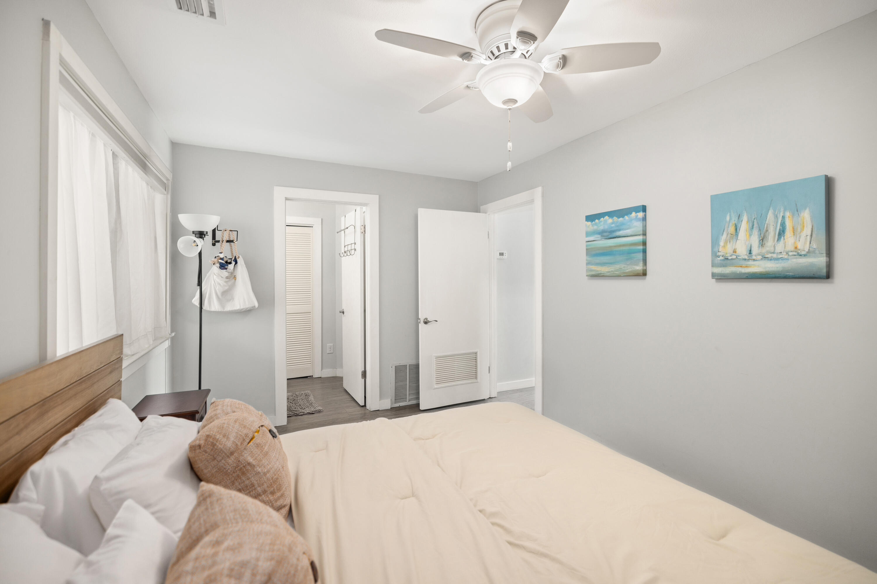BAY VILLAS CONDOS - Residential
