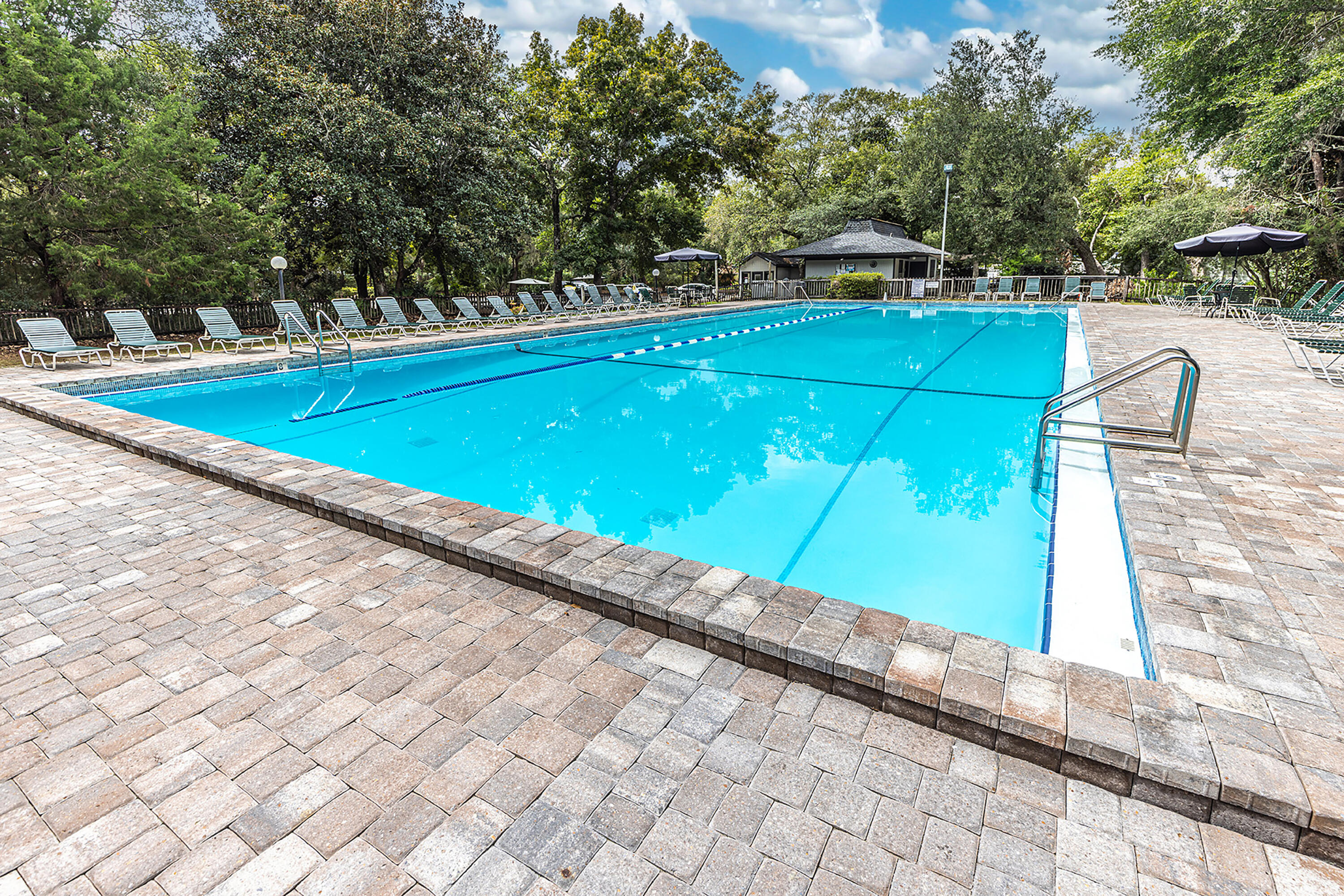 BAY VILLAS CONDOS - Residential