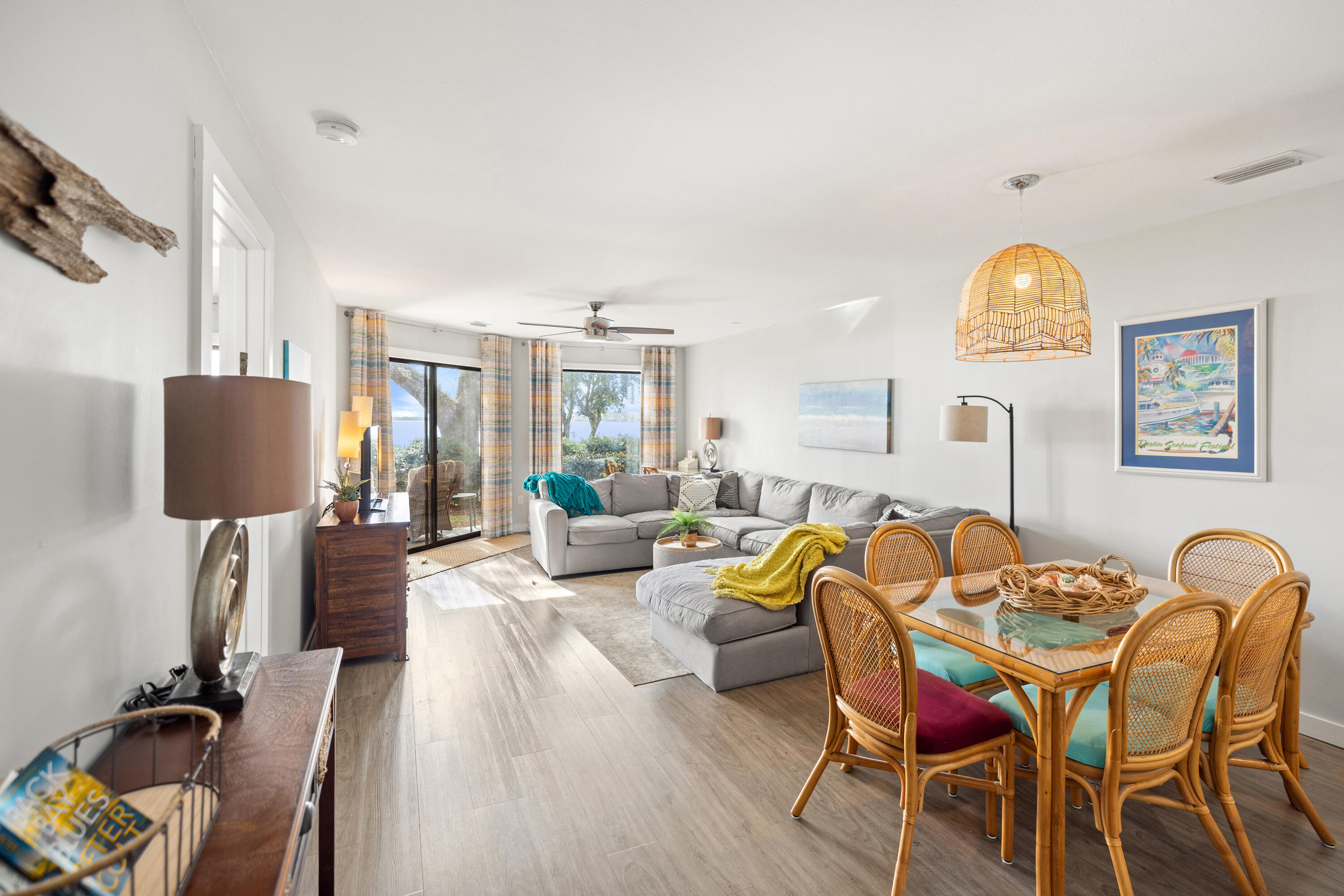 BAY VILLAS CONDOS - Residential