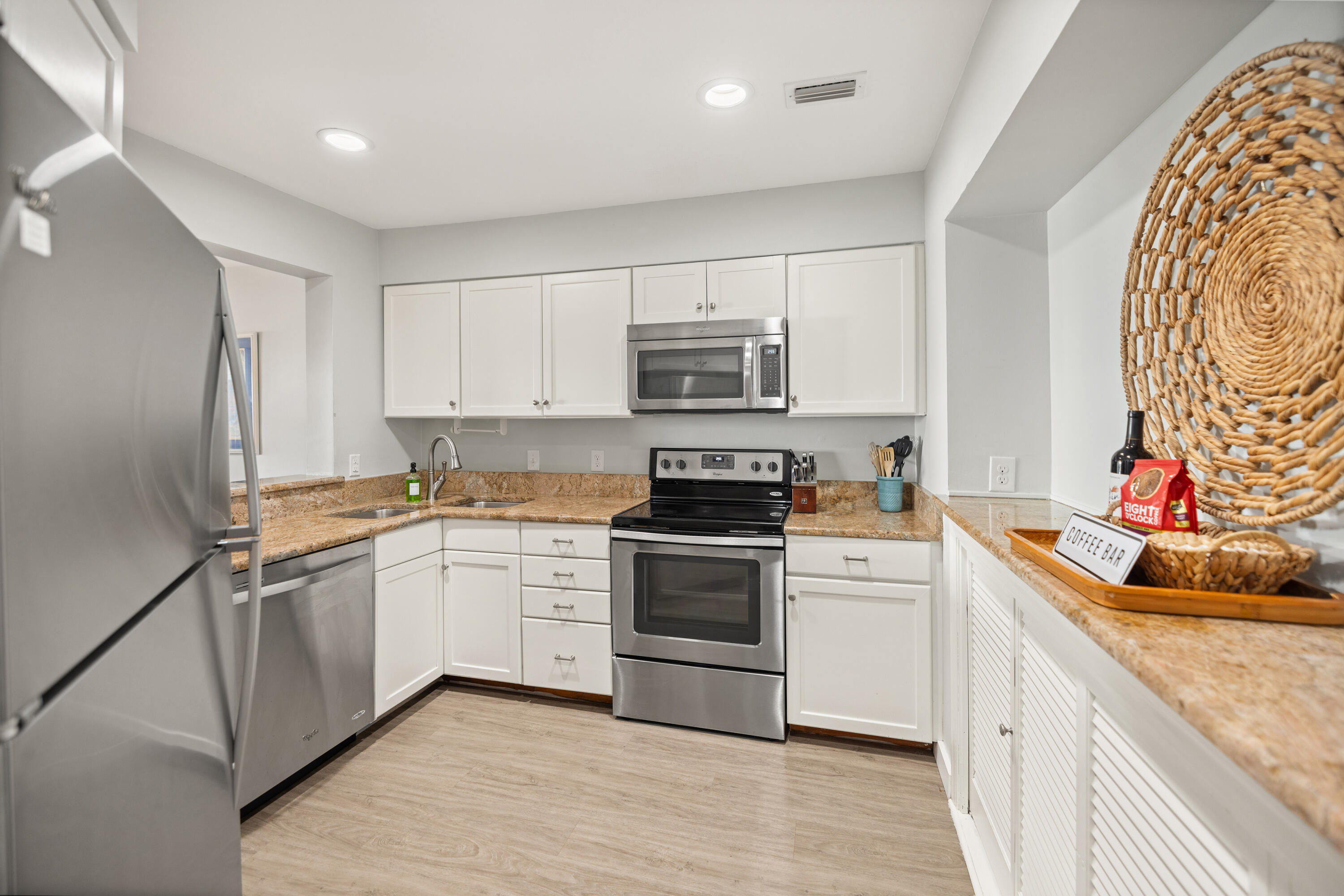 BAY VILLAS CONDOS - Residential