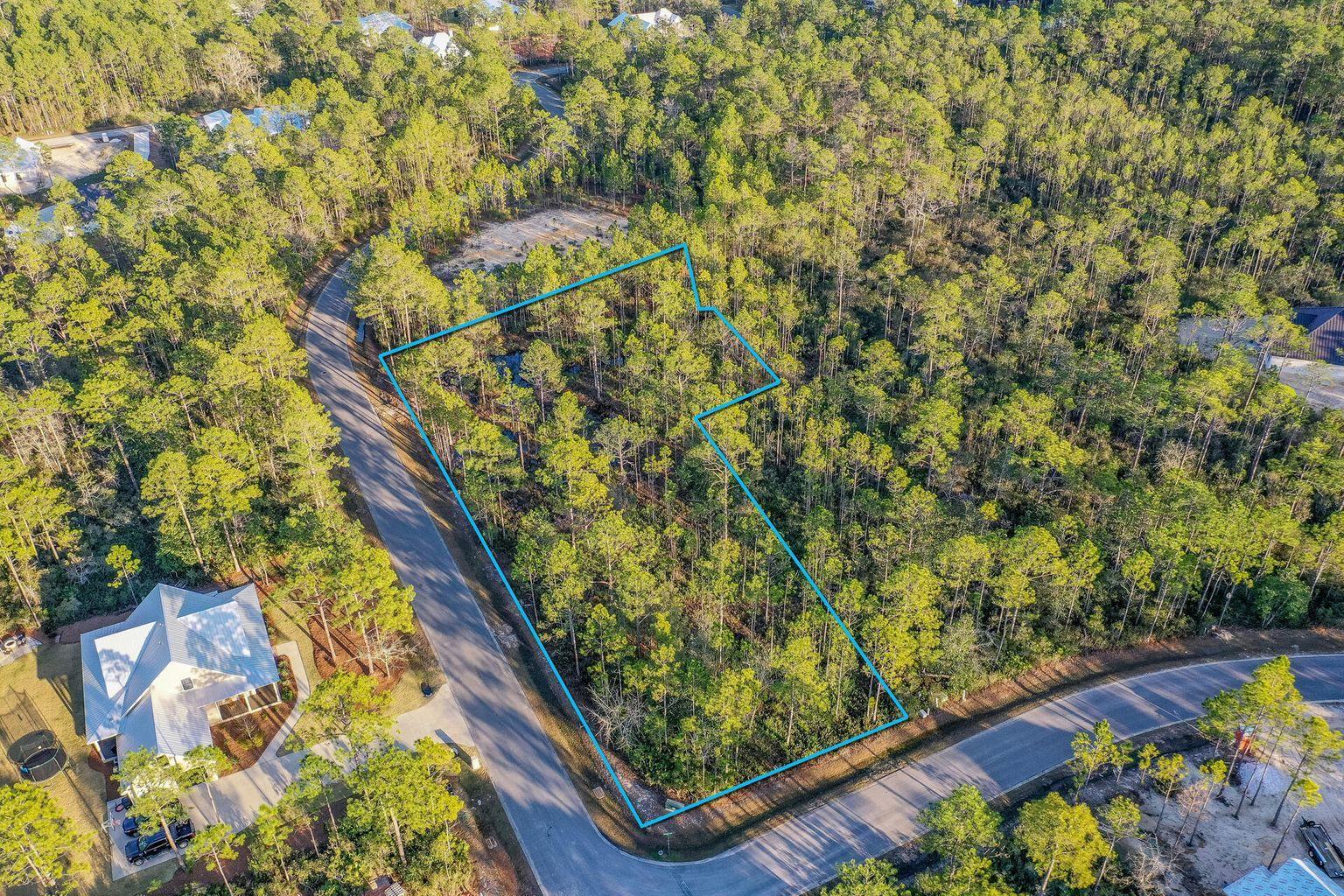 SECLUSION BAY - Land