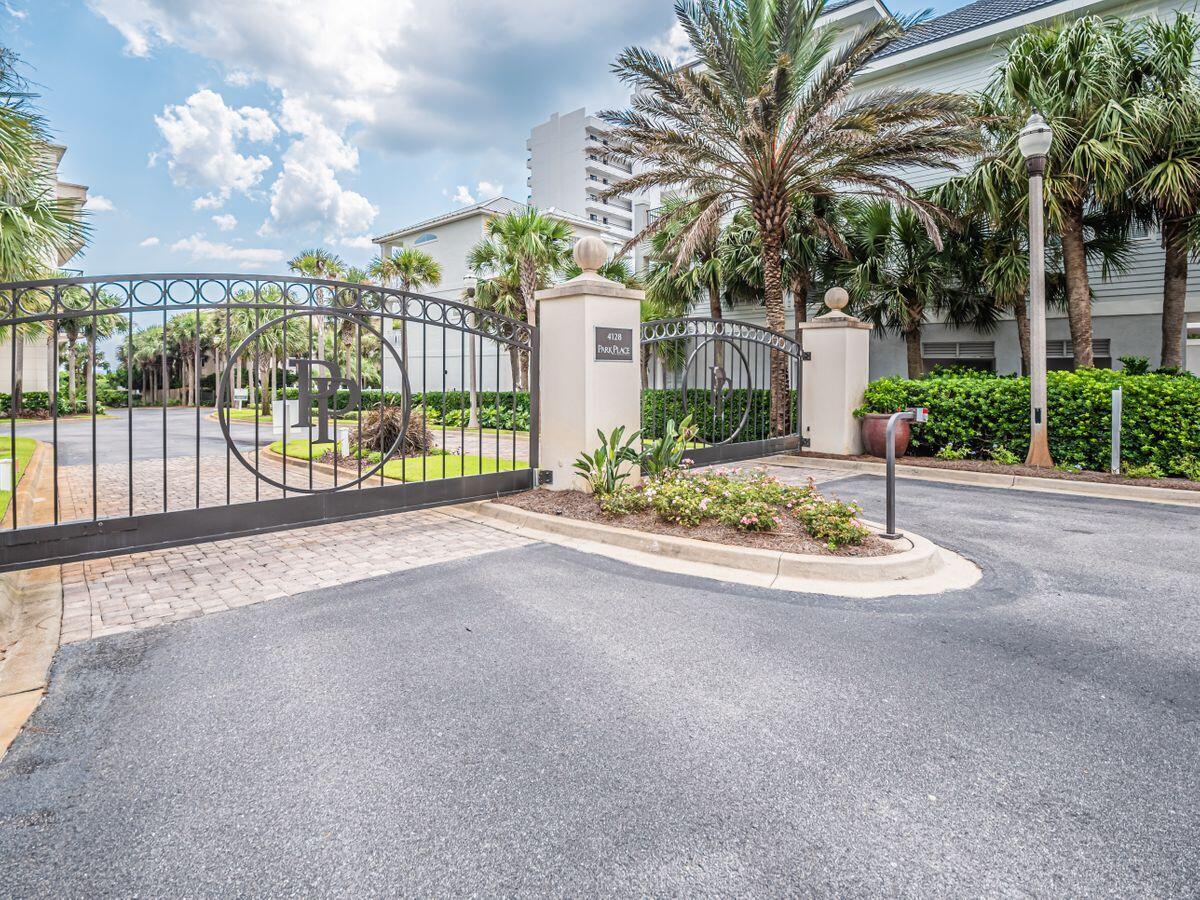 PARK PLACE ON SEAGROVE BEACH - Residential