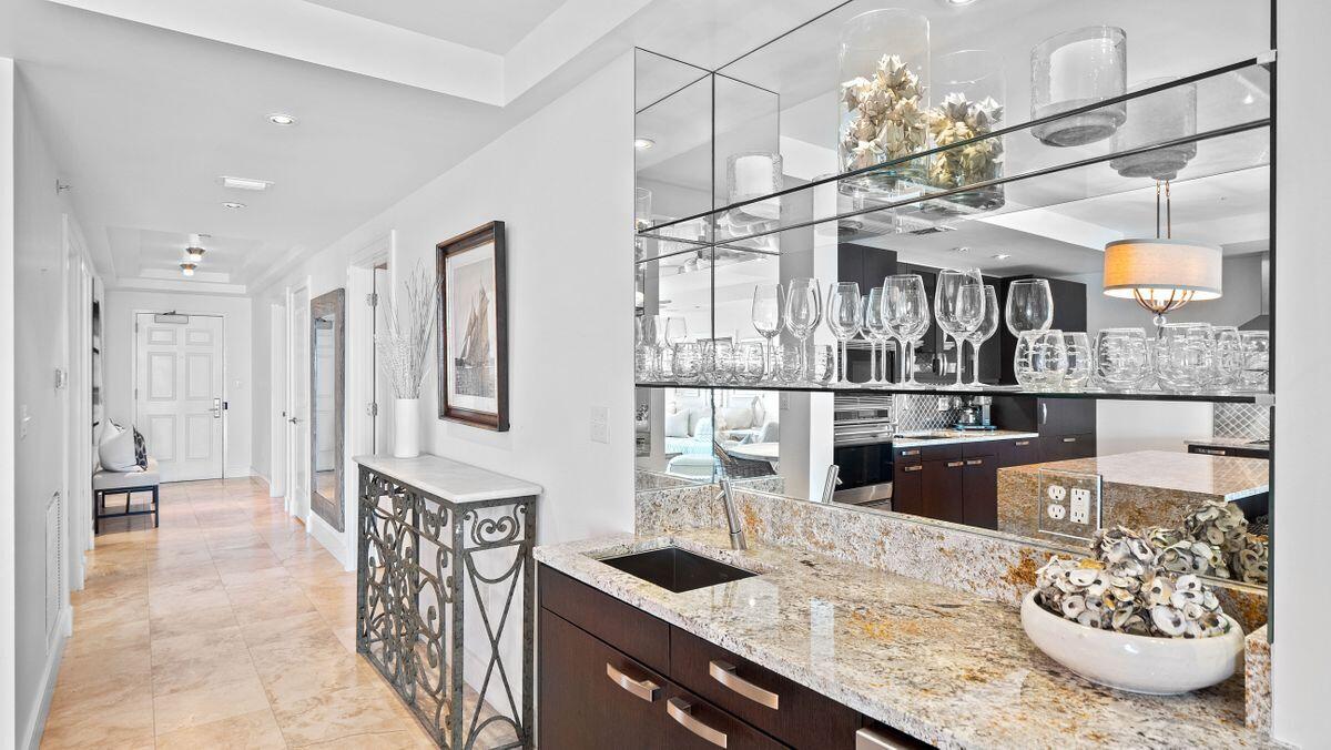 PARK PLACE ON SEAGROVE BEACH - Residential