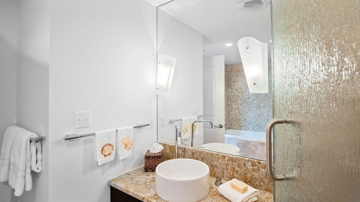 PARK PLACE ON SEAGROVE BEACH - Residential