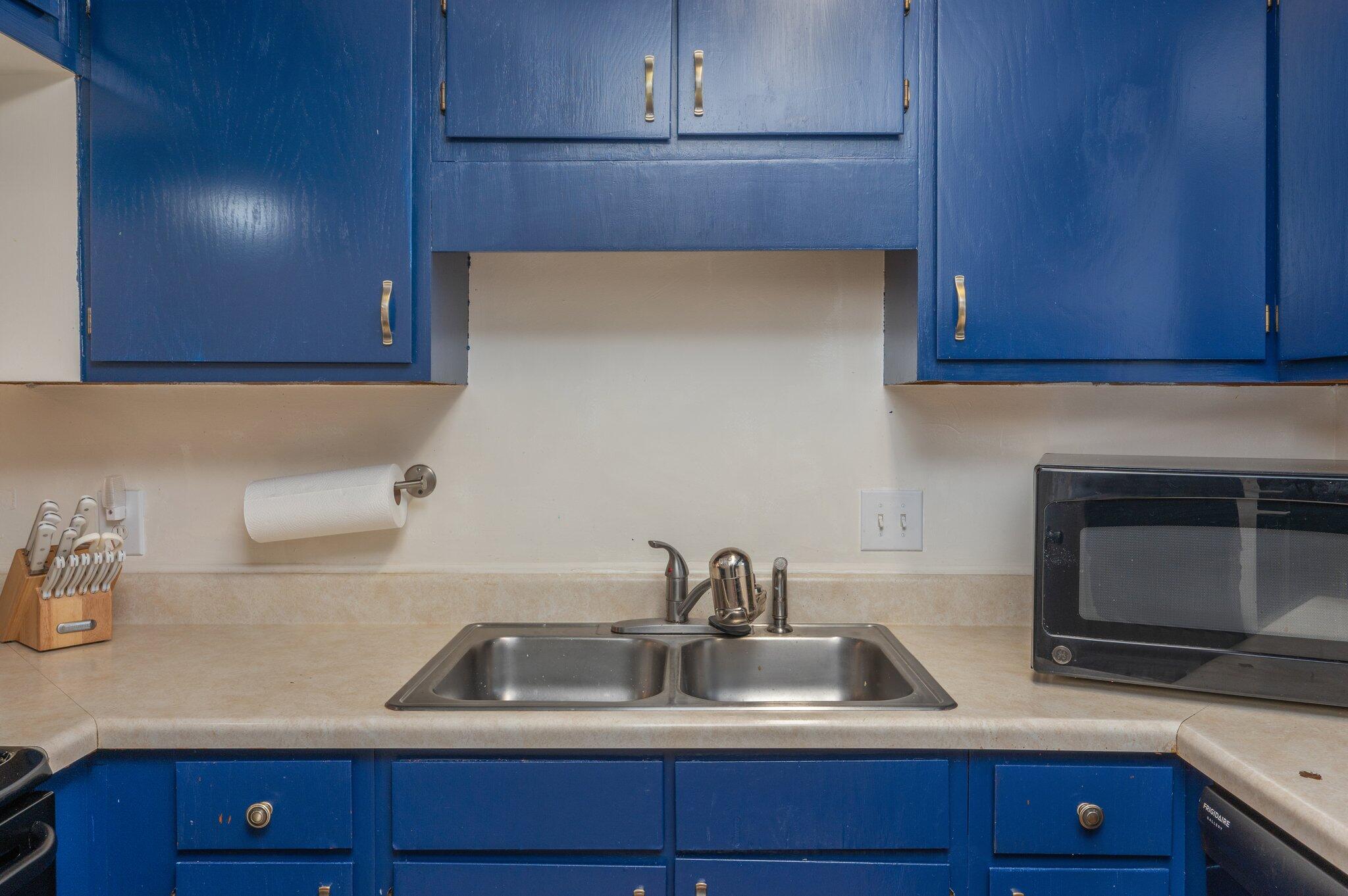 BIENVILLE SQUARE T/H - Residential