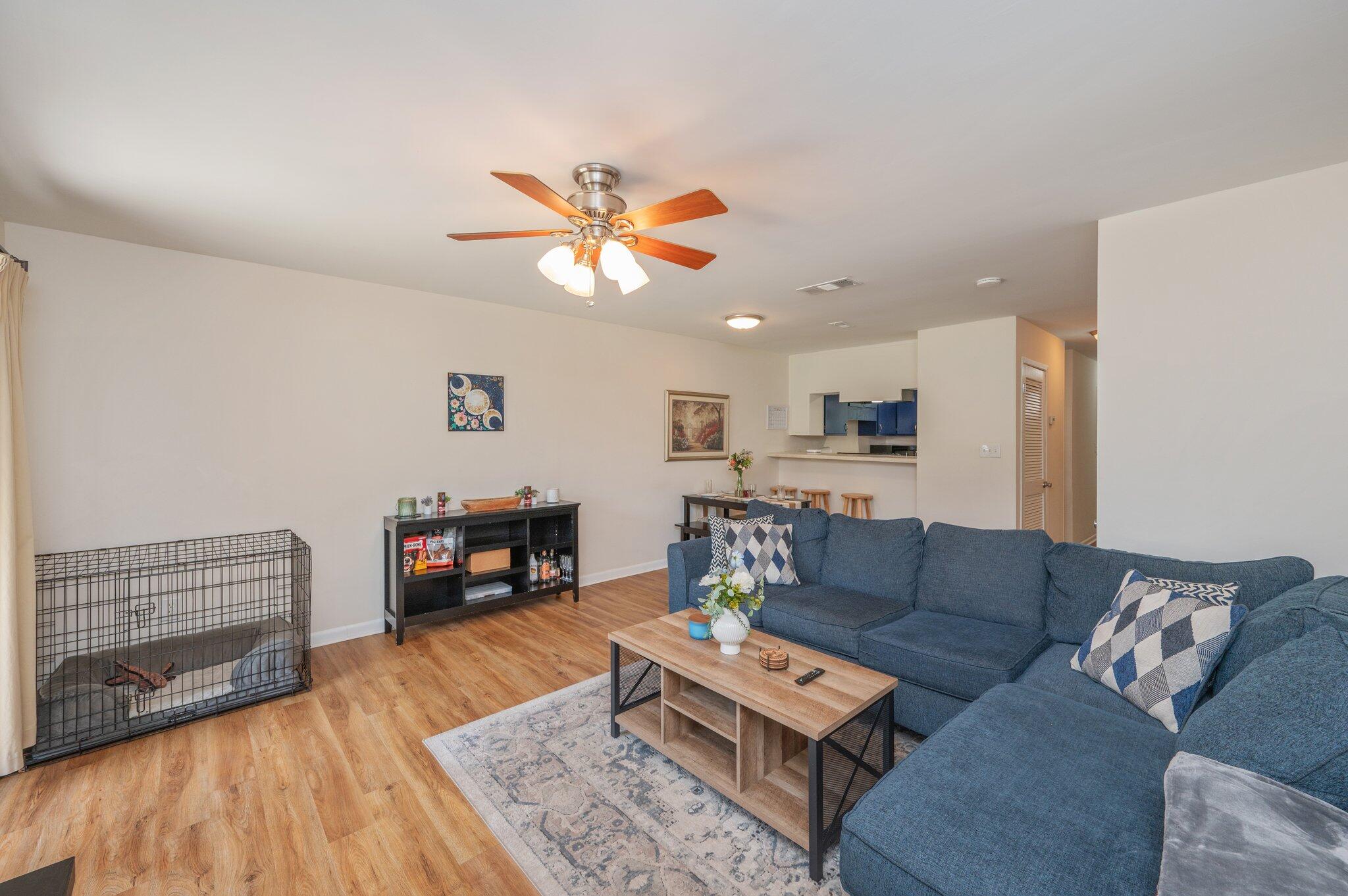 BIENVILLE SQUARE T/H - Residential