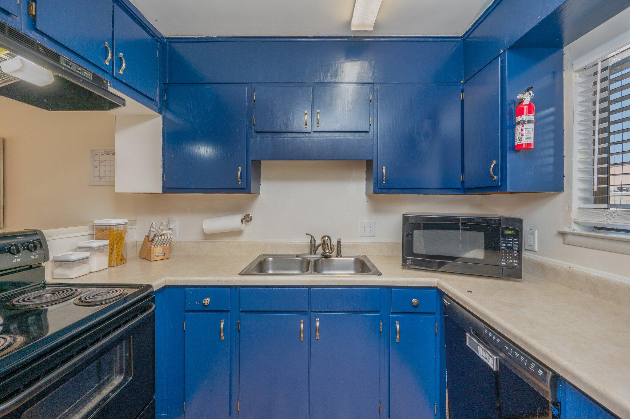 BIENVILLE SQUARE T/H - Residential