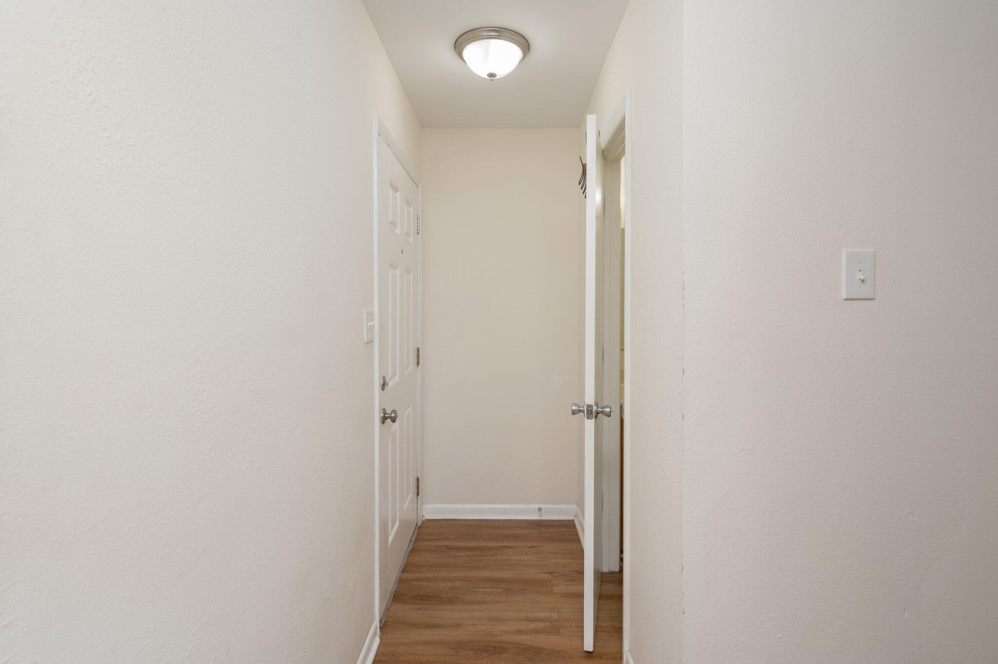 BIENVILLE SQUARE T/H - Residential