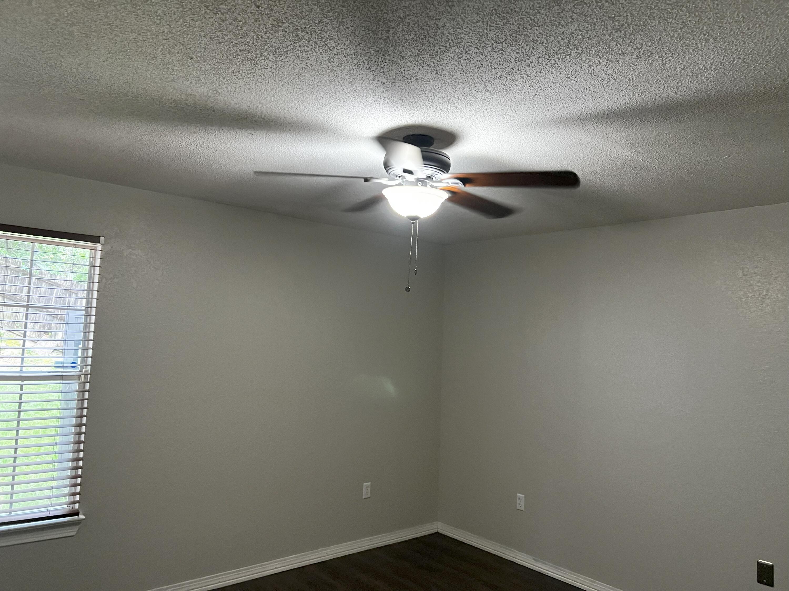COUNTRYVIEW ESTATES 1ST ADDN - Residential Lease