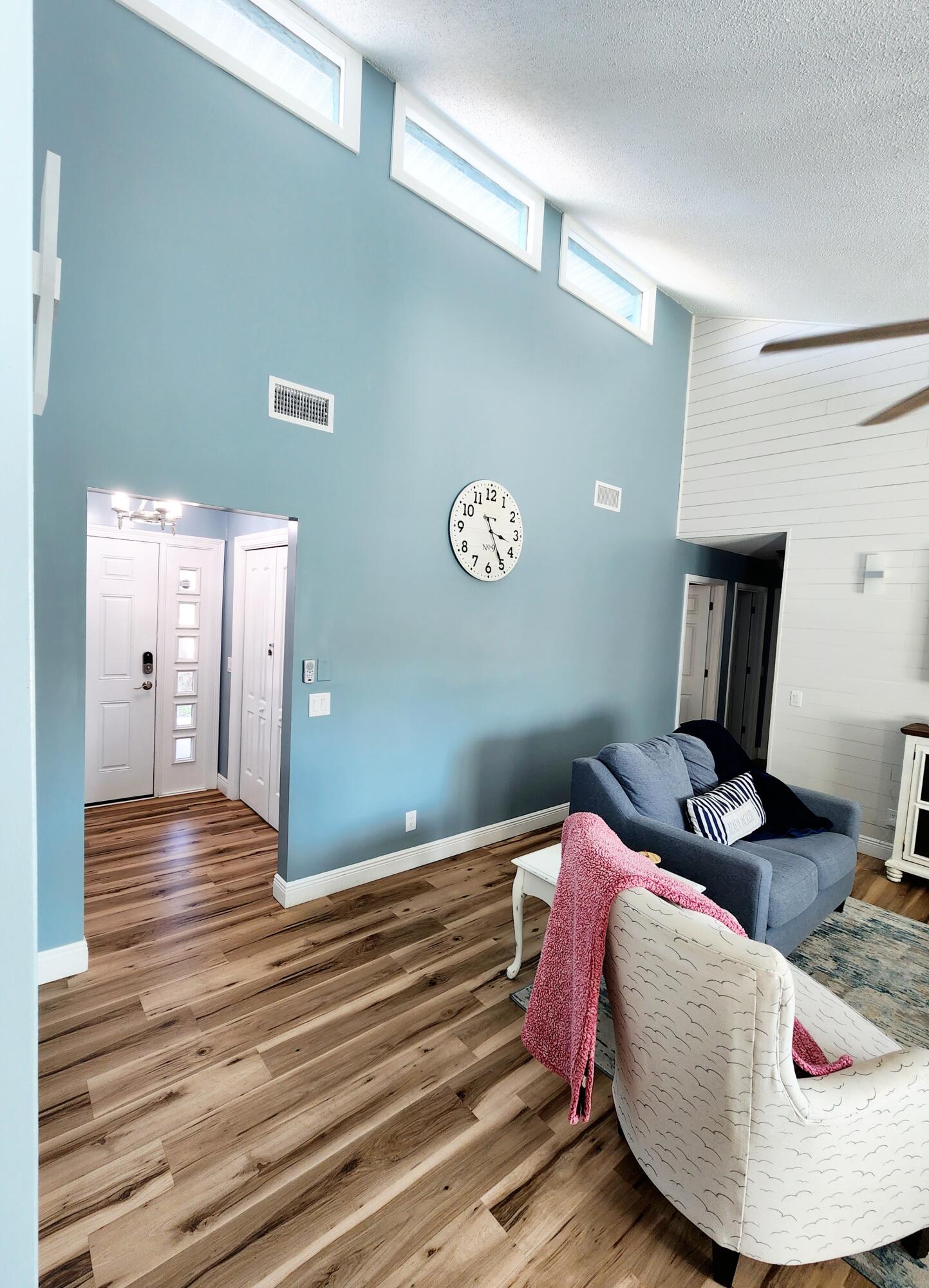 TREASURE ISLAND - Residential