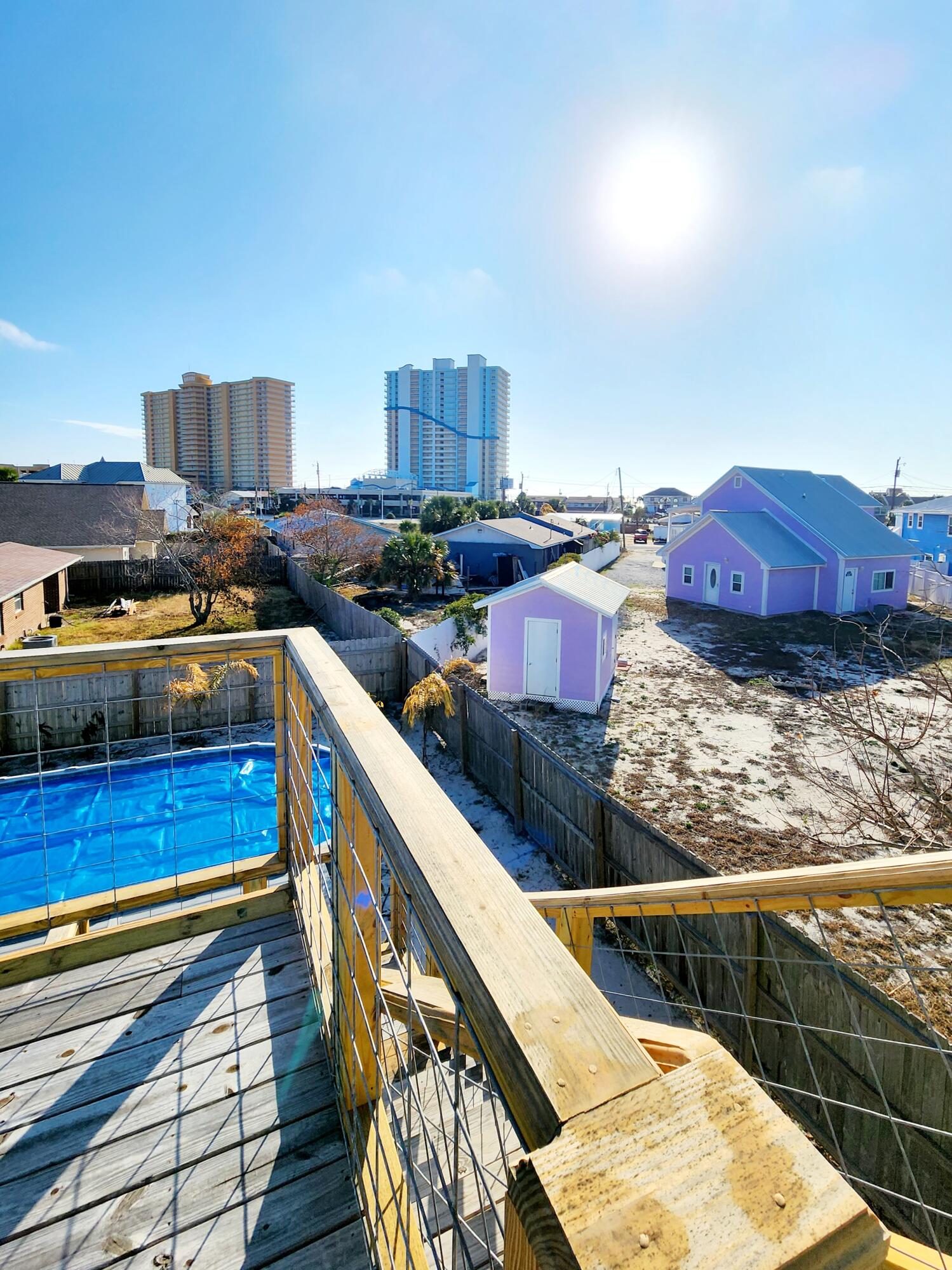 TREASURE ISLAND - Residential