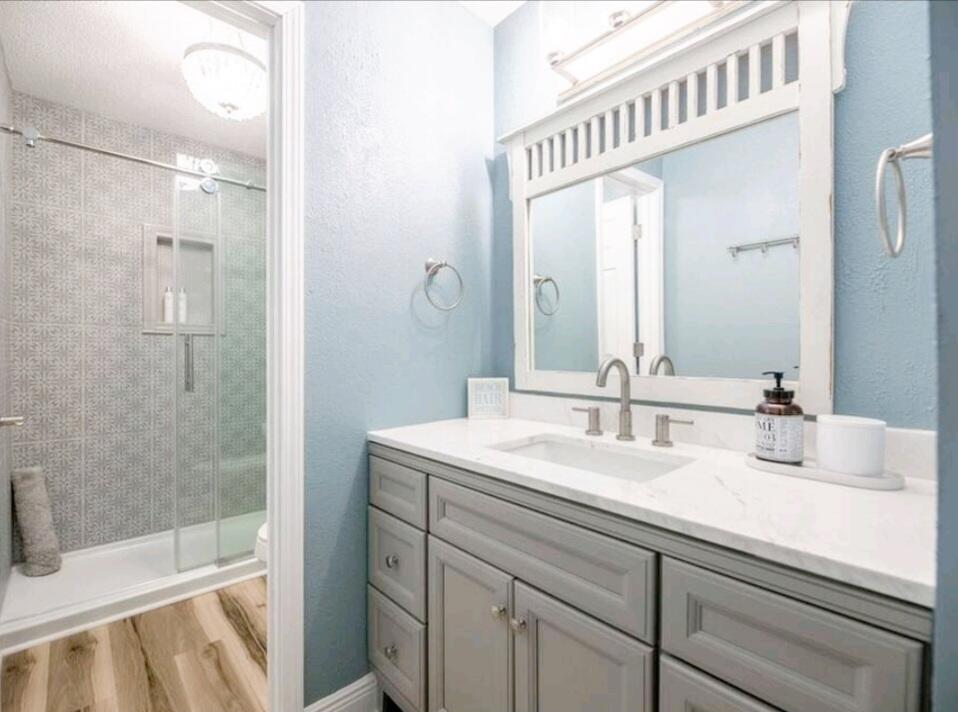 TREASURE ISLAND - Residential