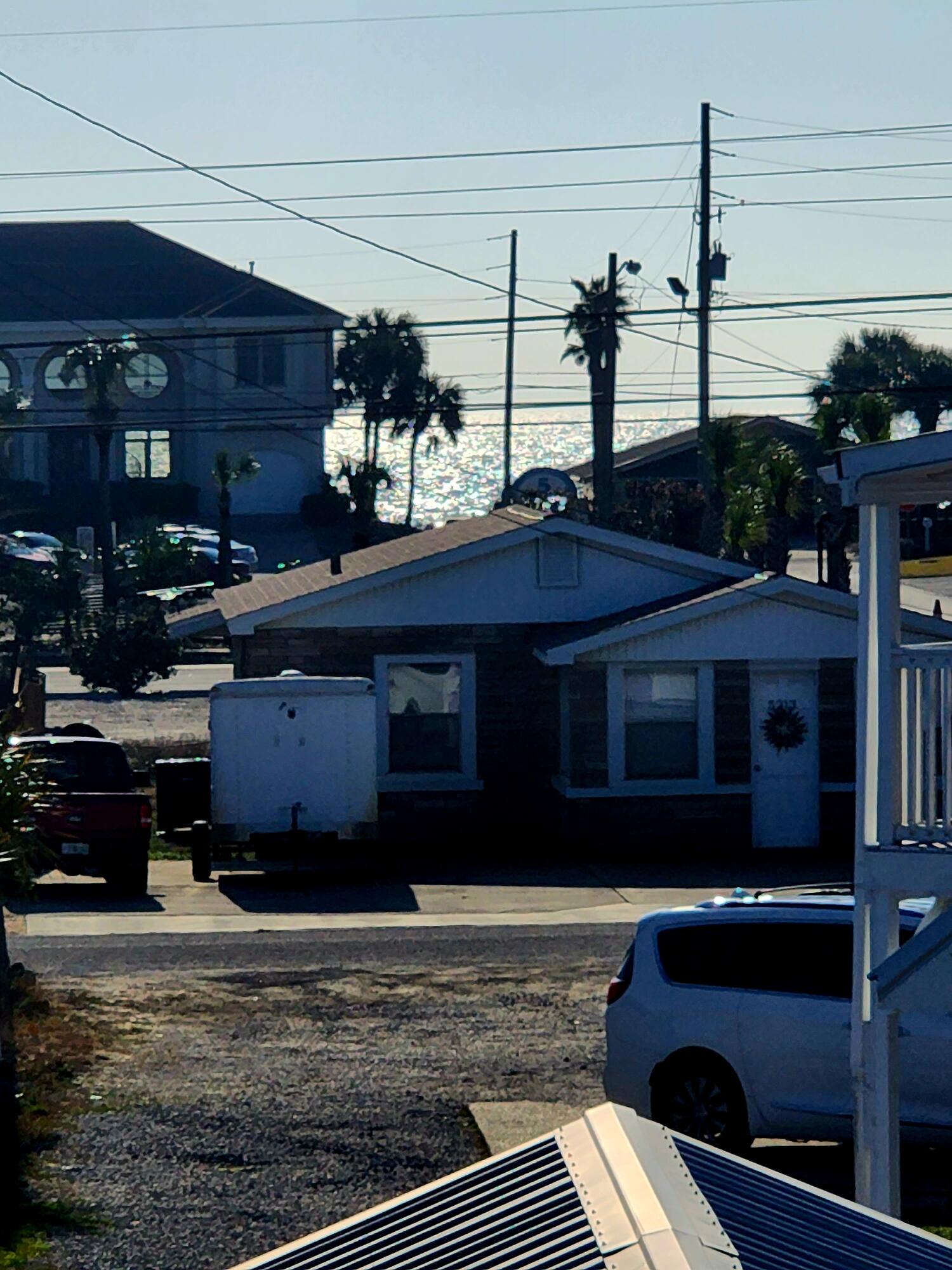 TREASURE ISLAND - Residential