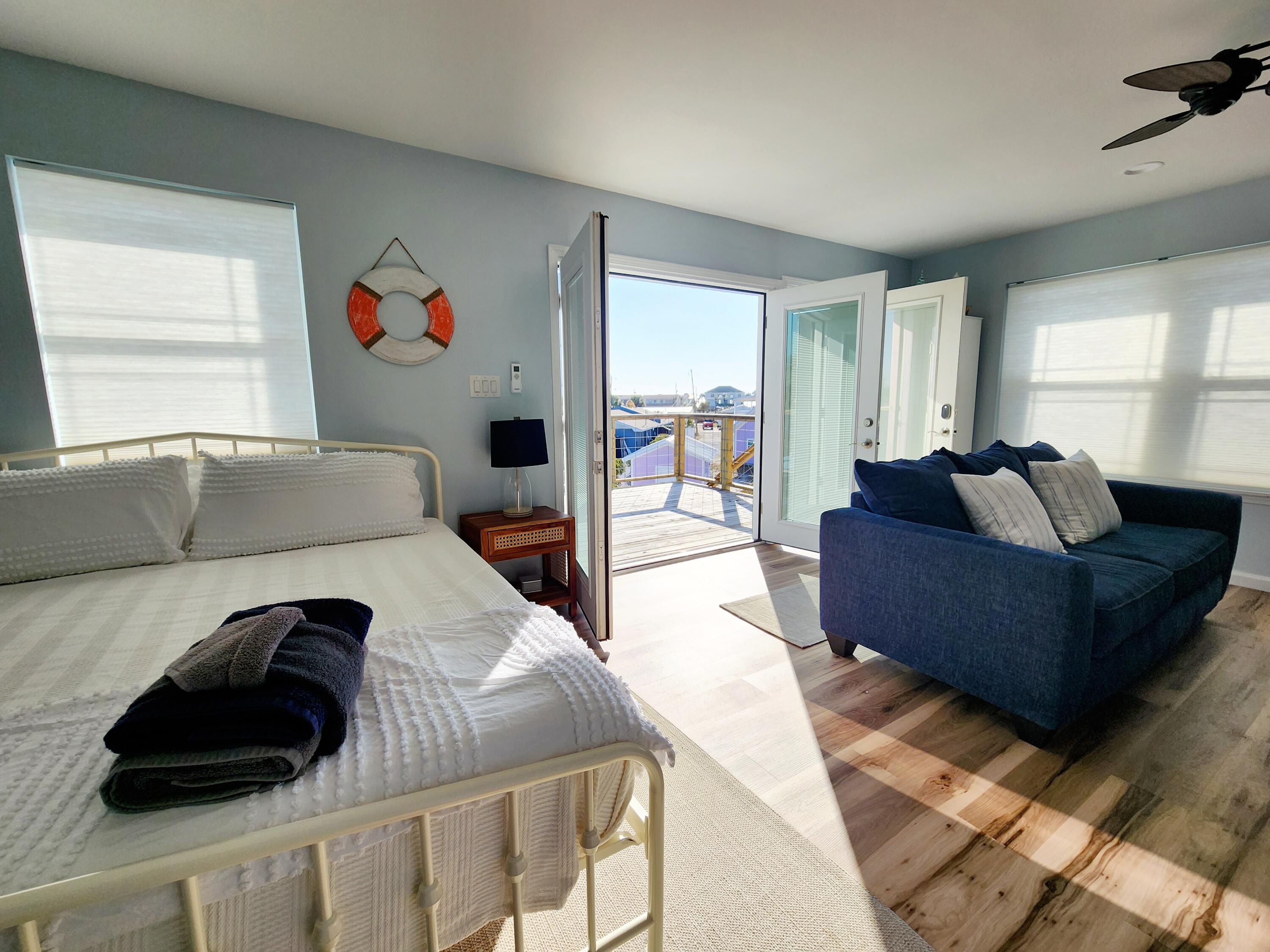 TREASURE ISLAND - Residential