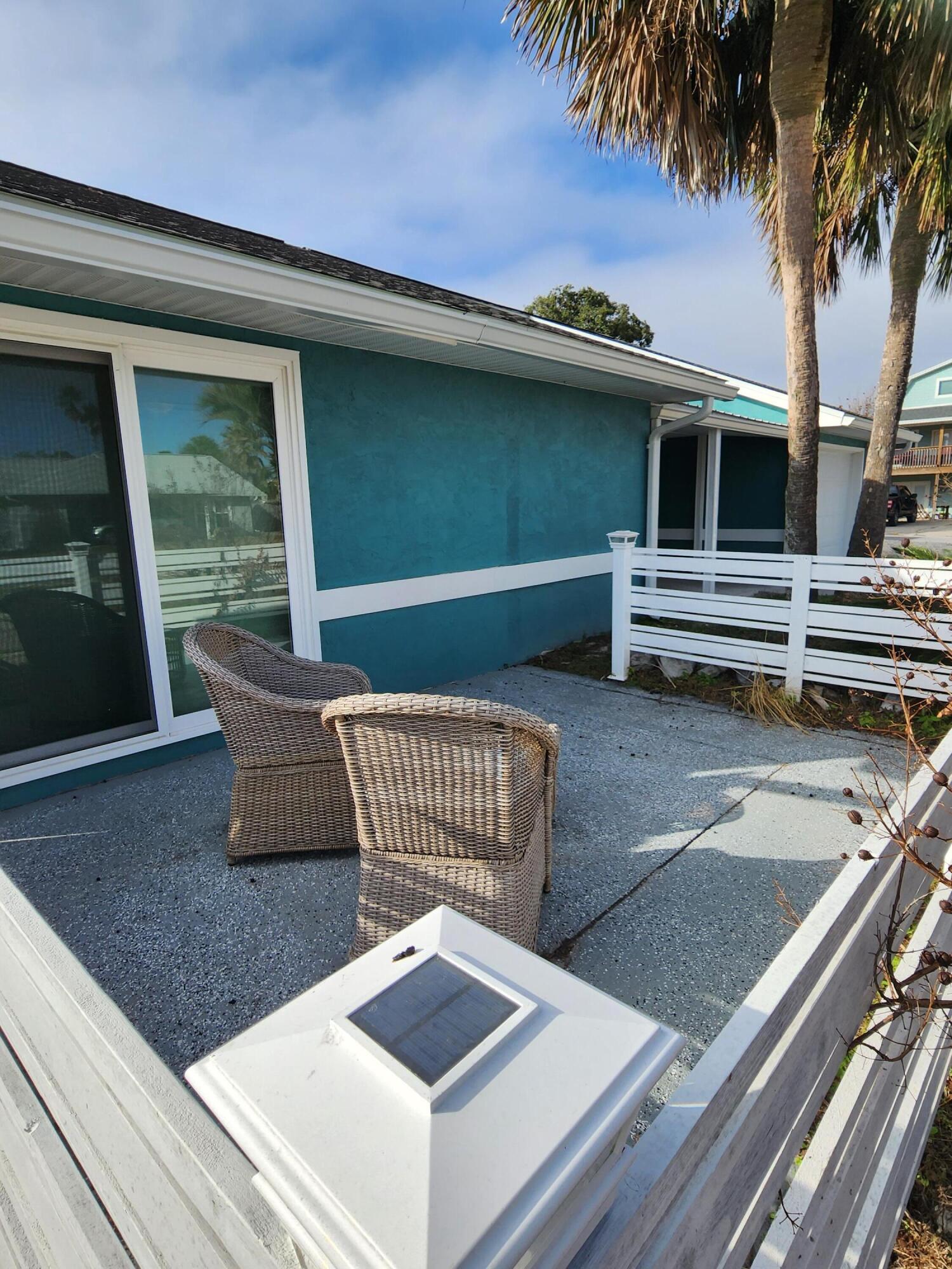 TREASURE ISLAND - Residential