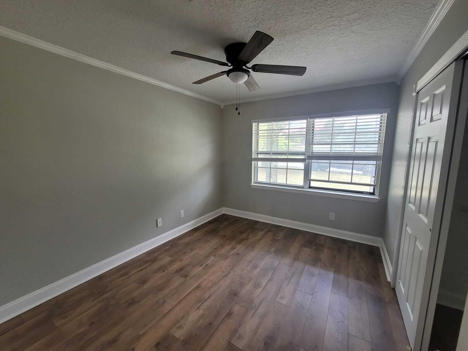 CAROL ANNE MANOR 1ST ADDN - Residential