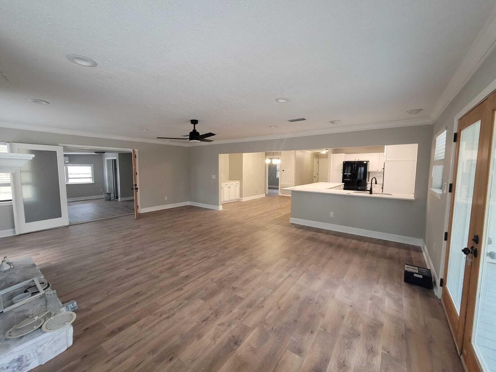 CAROL ANNE MANOR 1ST ADDN - Residential